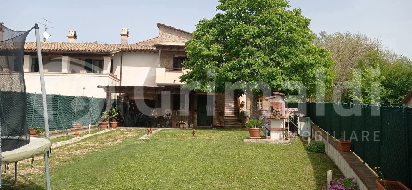 Villa in vendita a Gualdo Cattaneo
