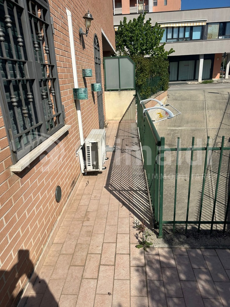Bilocale in vendita a Bastia Umbra