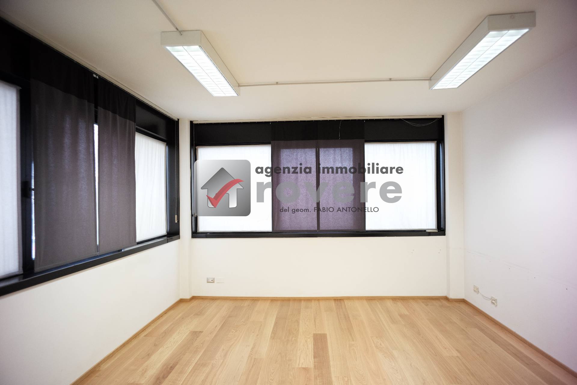 Studio/Ufficio in vendita a Villorba, Carit