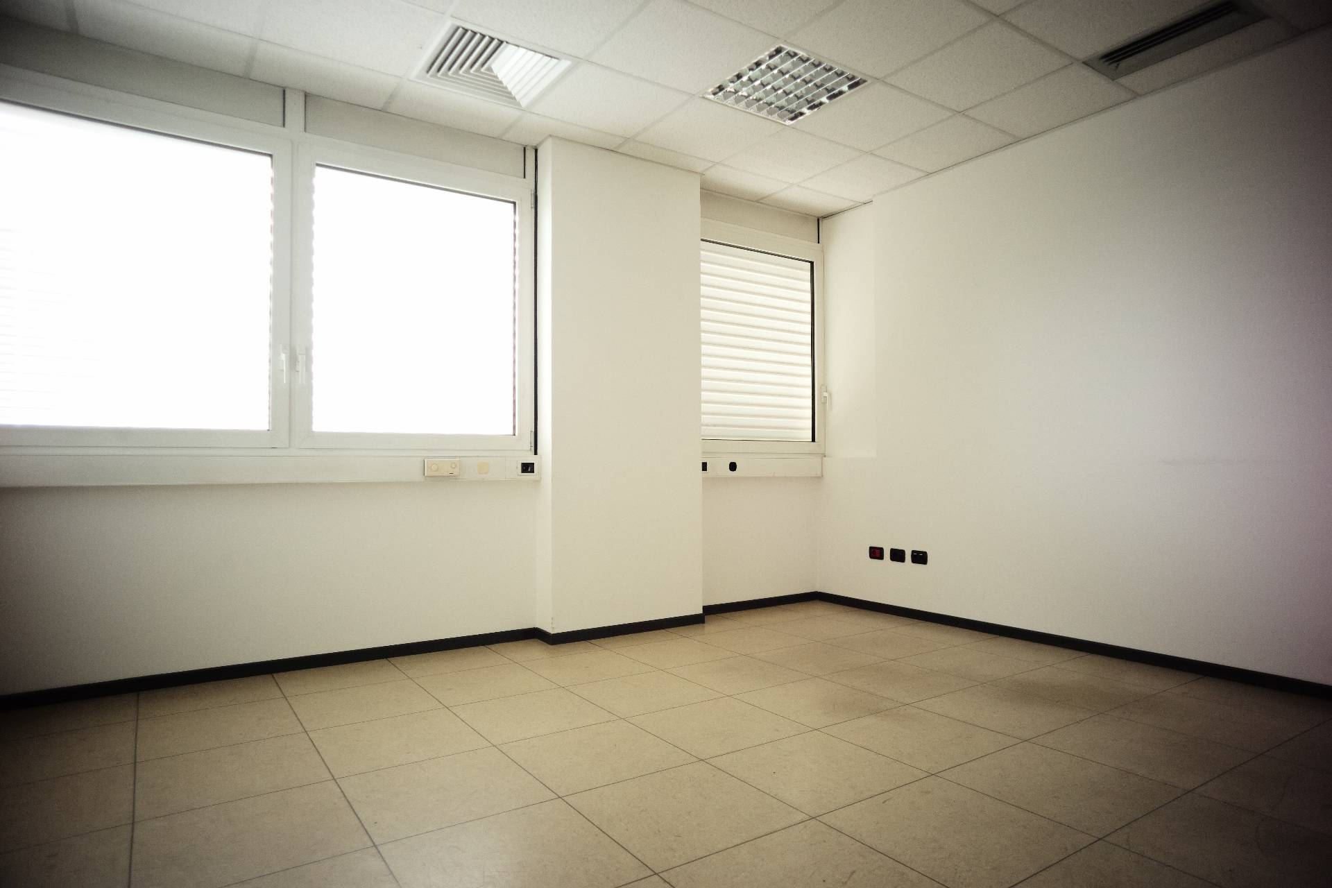 Studio/Ufficio in affitto a Villorba, Castrette