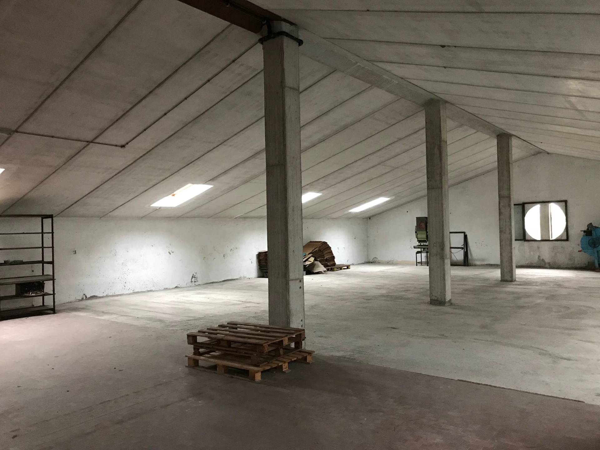 Capannone in vendita a Treviso, S. Maria del Rovere