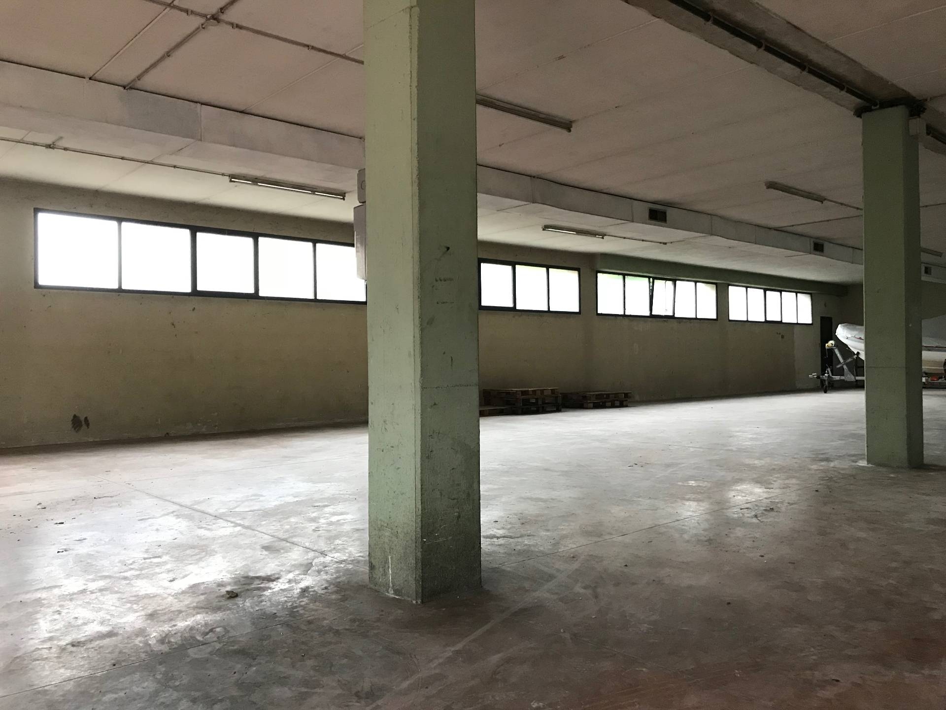 Capannone in vendita a Treviso, S. Maria del Rovere