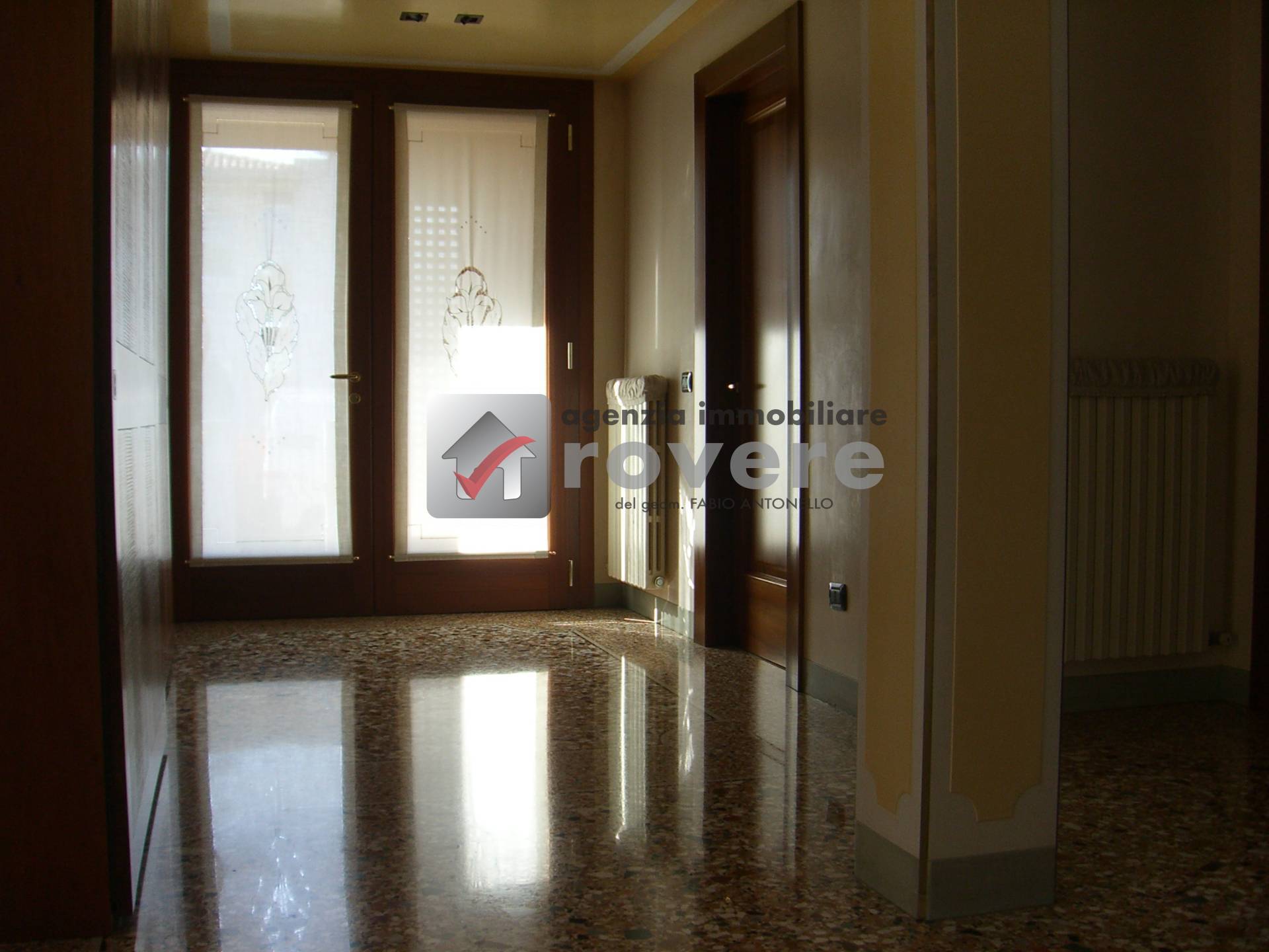 Villa in vendita a Treviso, S. Maria del Rovere