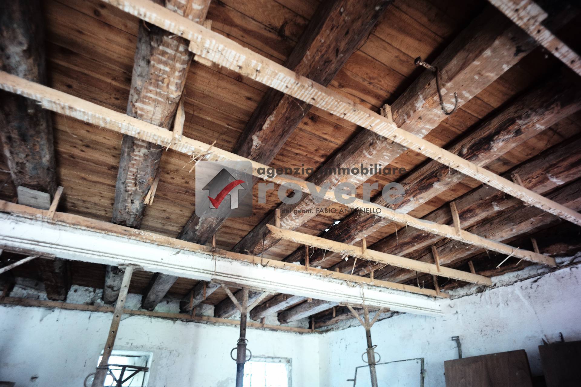 Rustico in vendita a Villorba, Catena