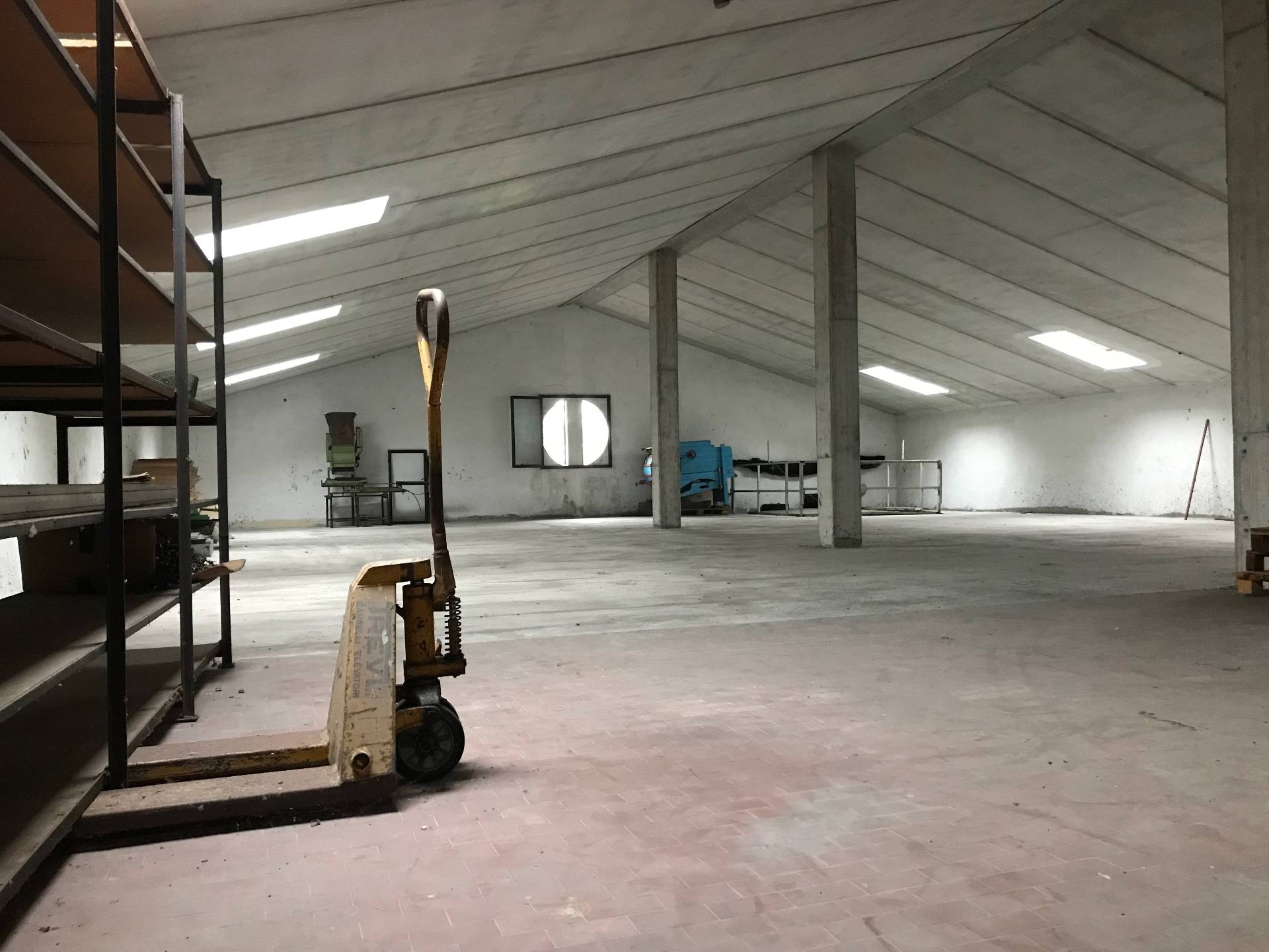 Capannone in vendita a Treviso, S. Maria del Rovere