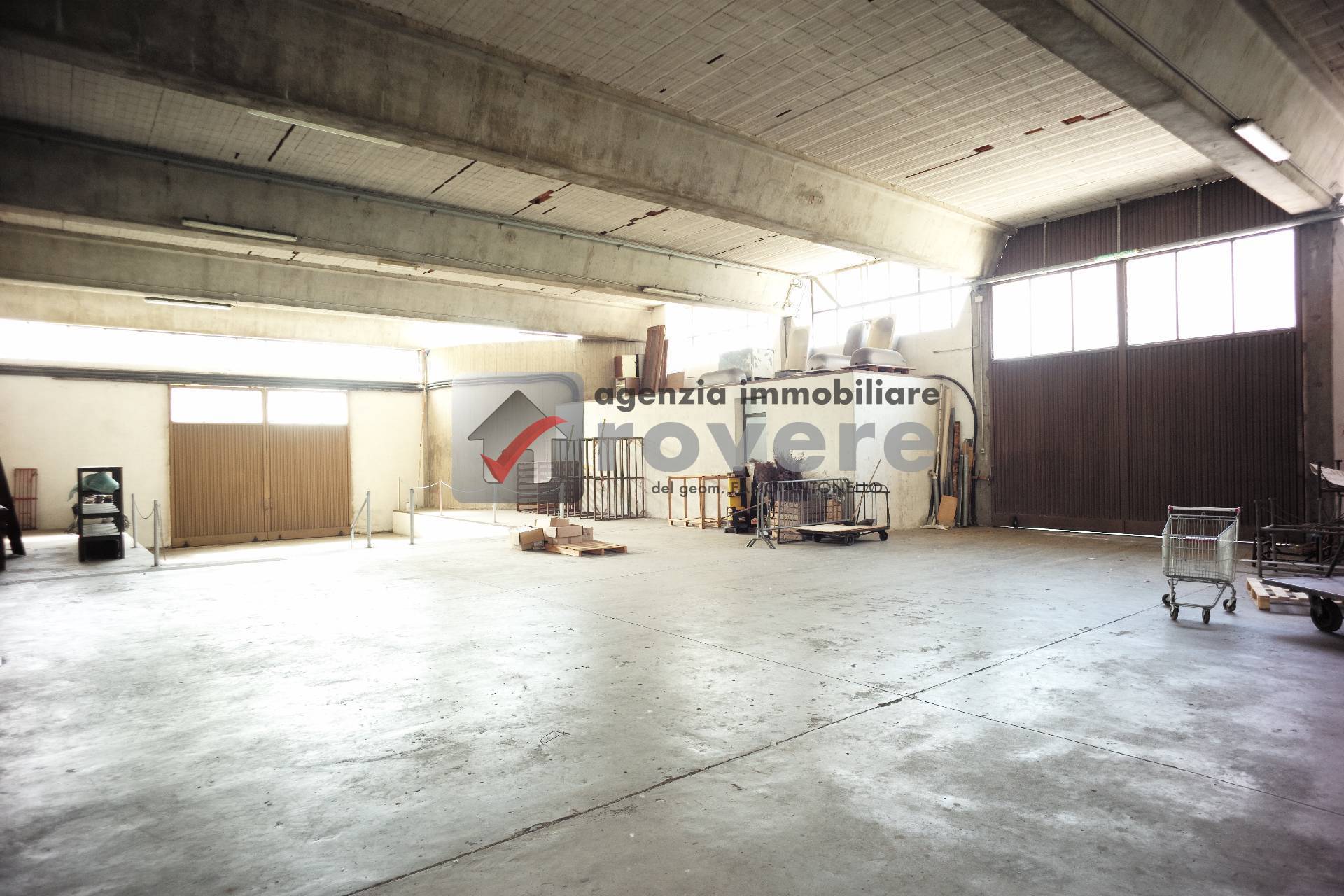 Locale commerciale in vendita a Treviso