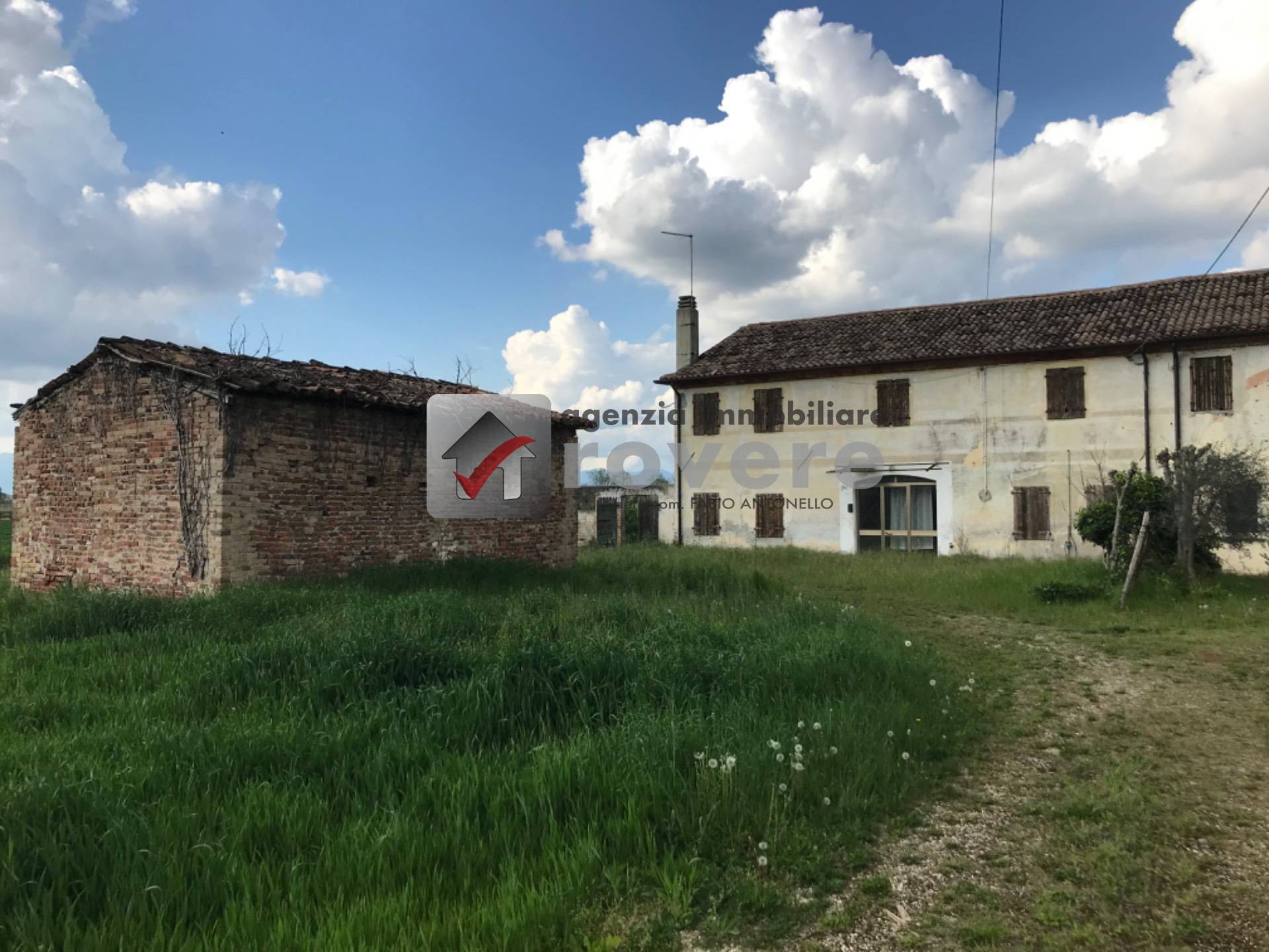 Rustico in vendita a Villorba, Catena