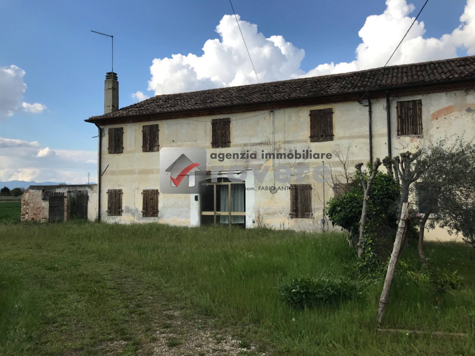 Rustico in vendita a Villorba, Catena