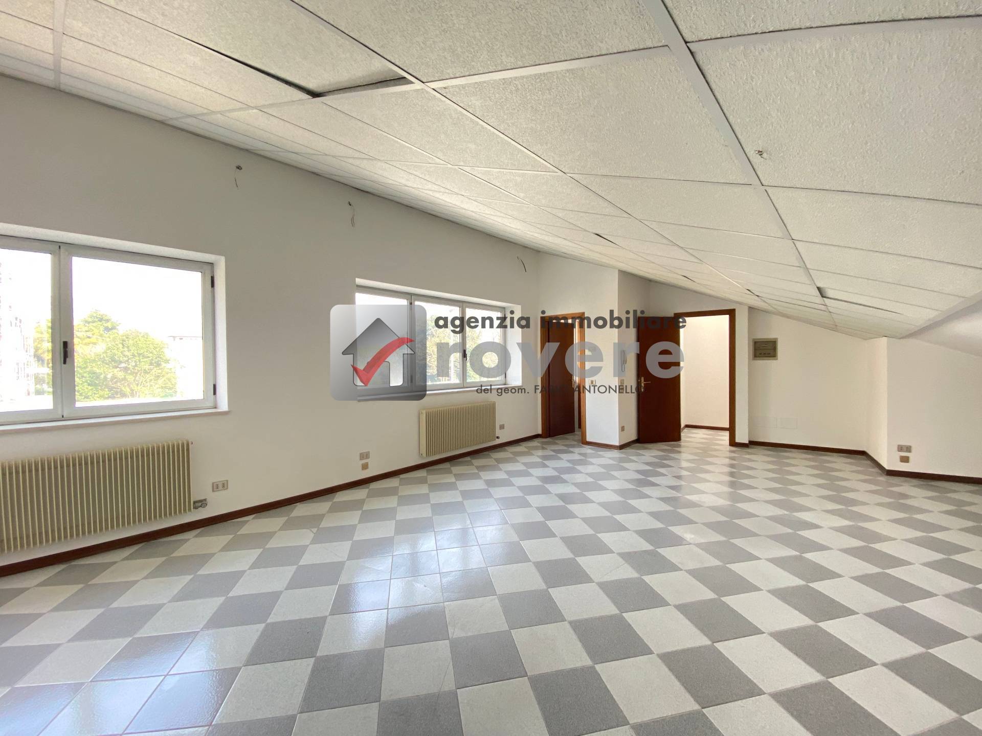 Studio/Ufficio in affitto a Breda di Piave