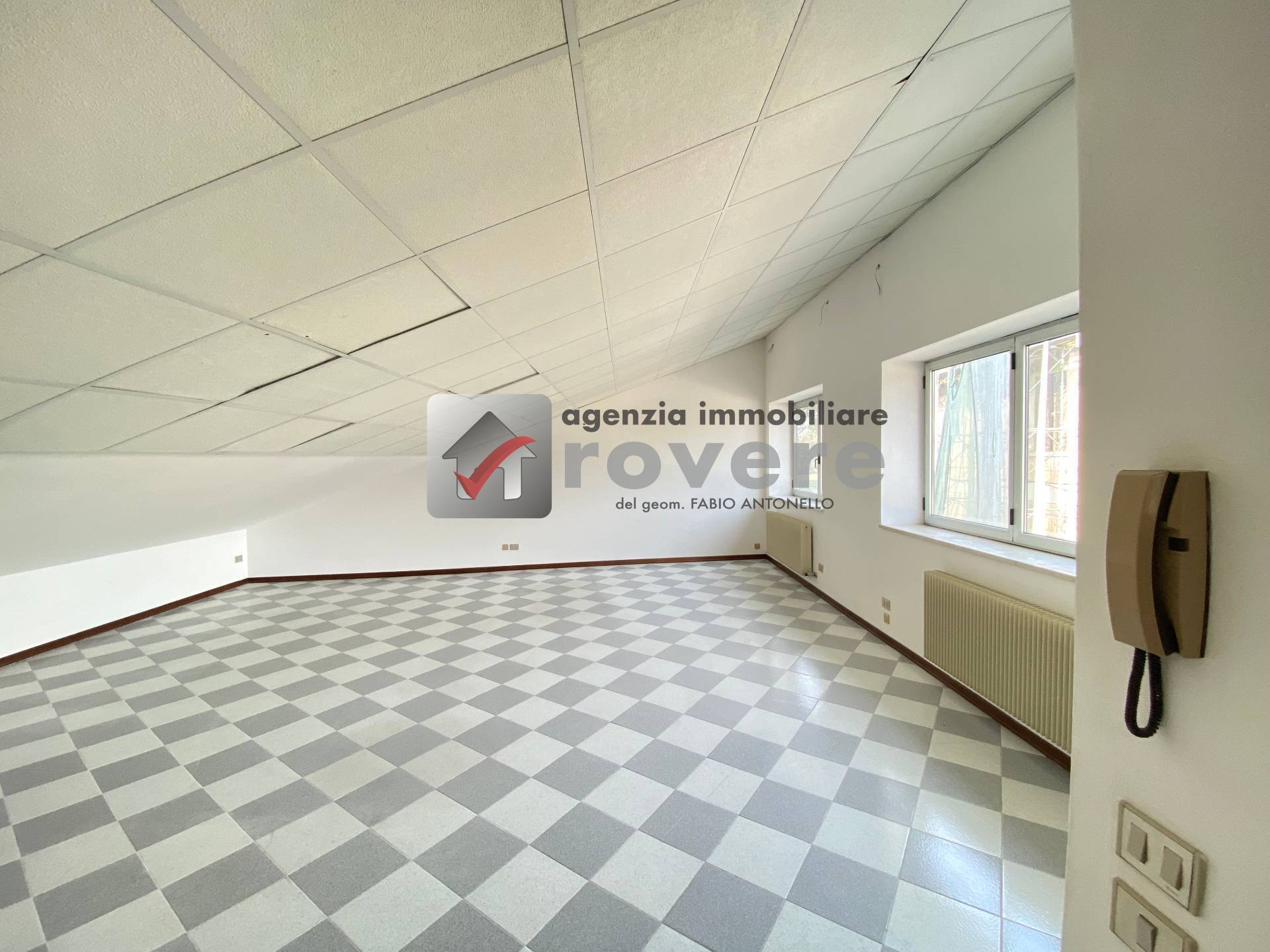 Studio/Ufficio in affitto a Breda di Piave