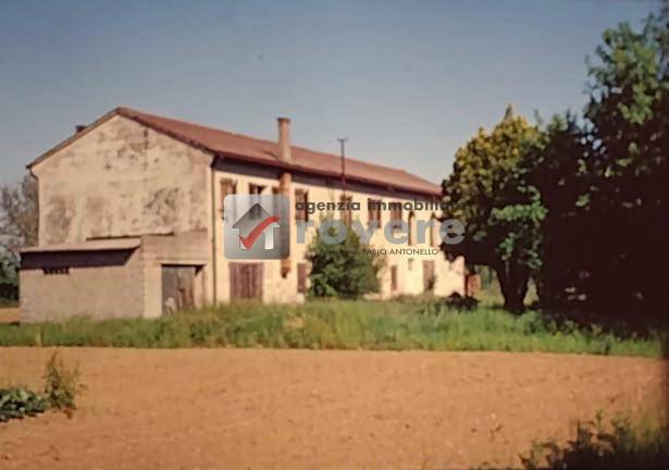 Rustico in vendita a Breda di Piave, Pero