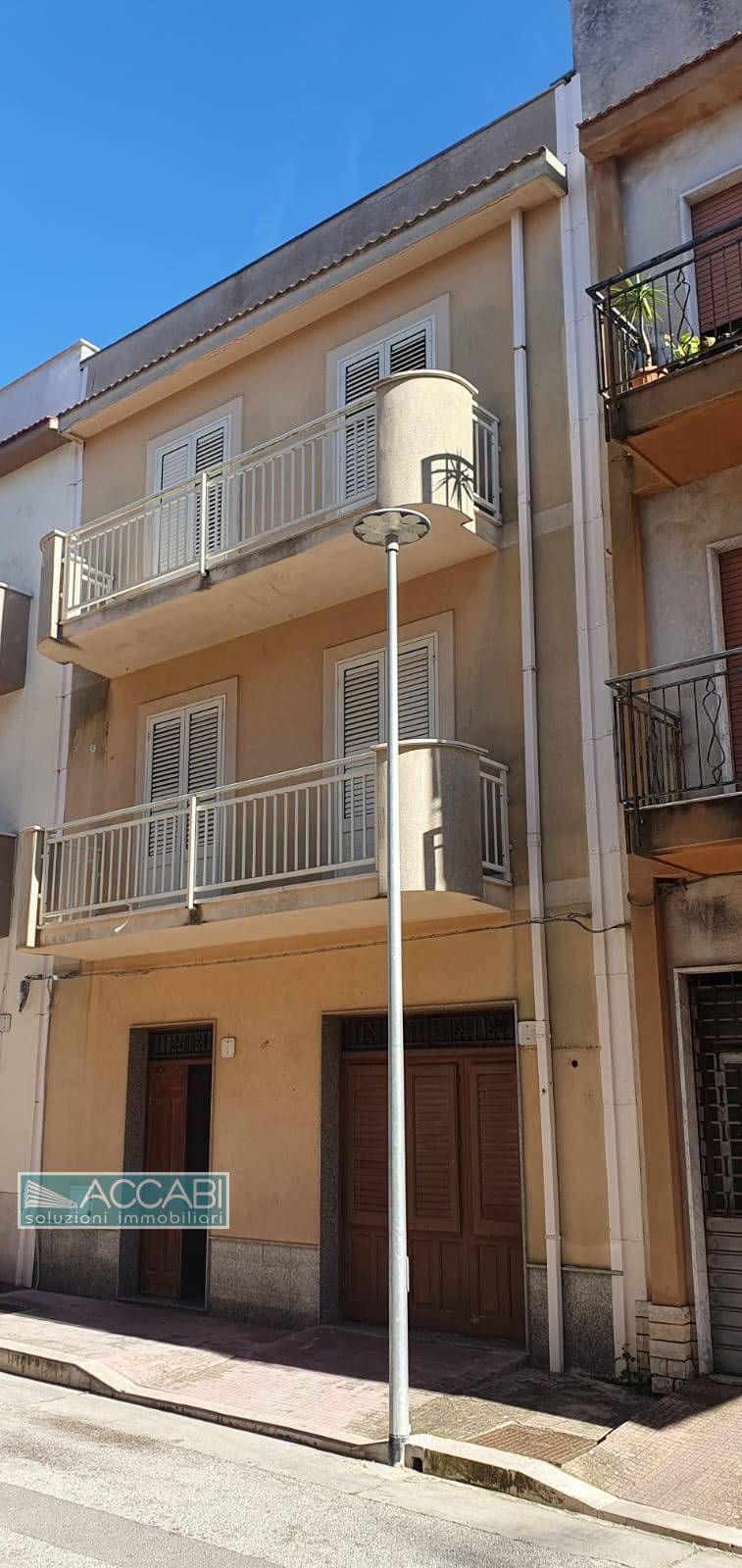 Palazzina in vendita a Santa Ninfa