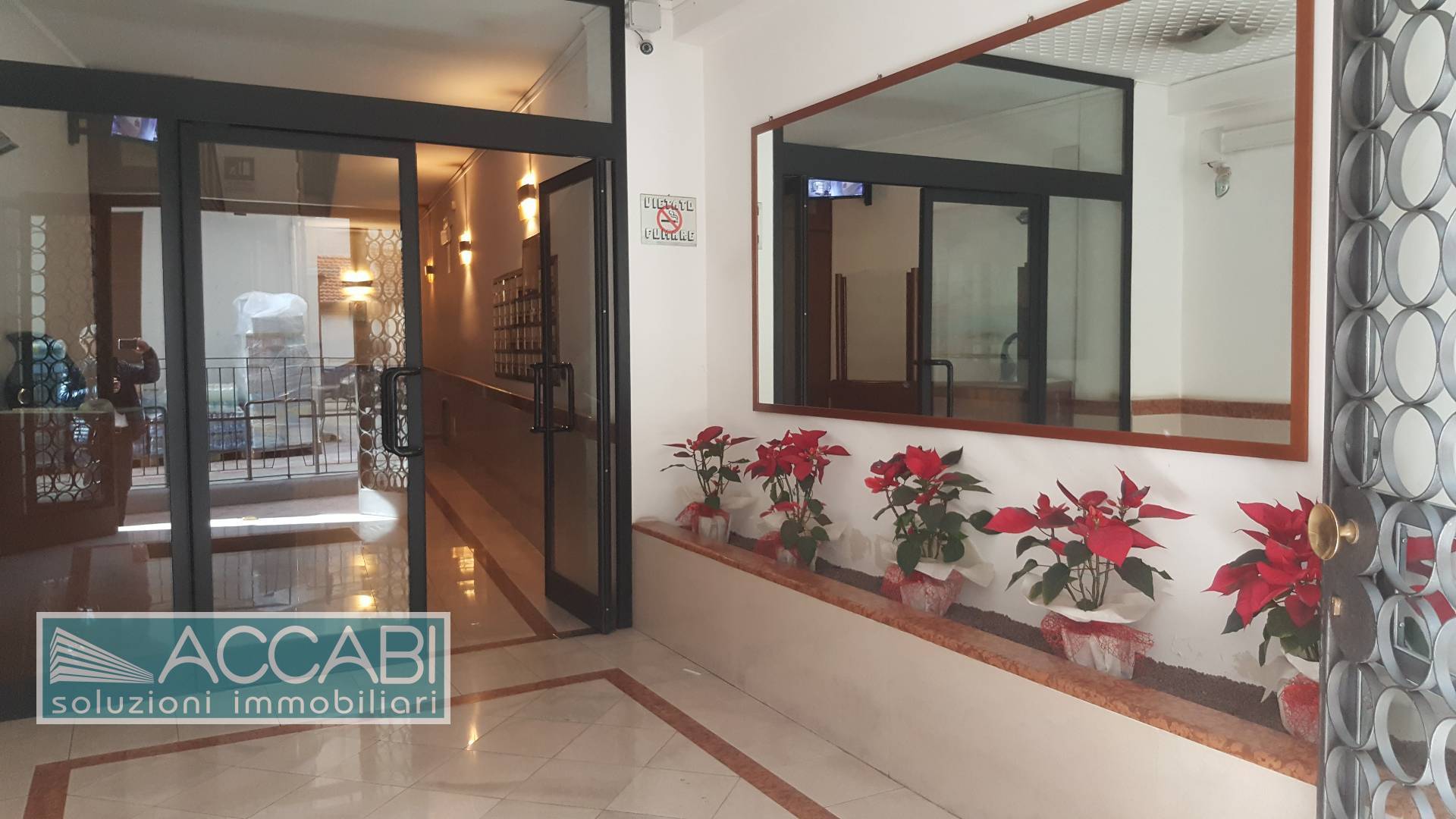 Studio/Ufficio in affitto a Palermo, Zisa