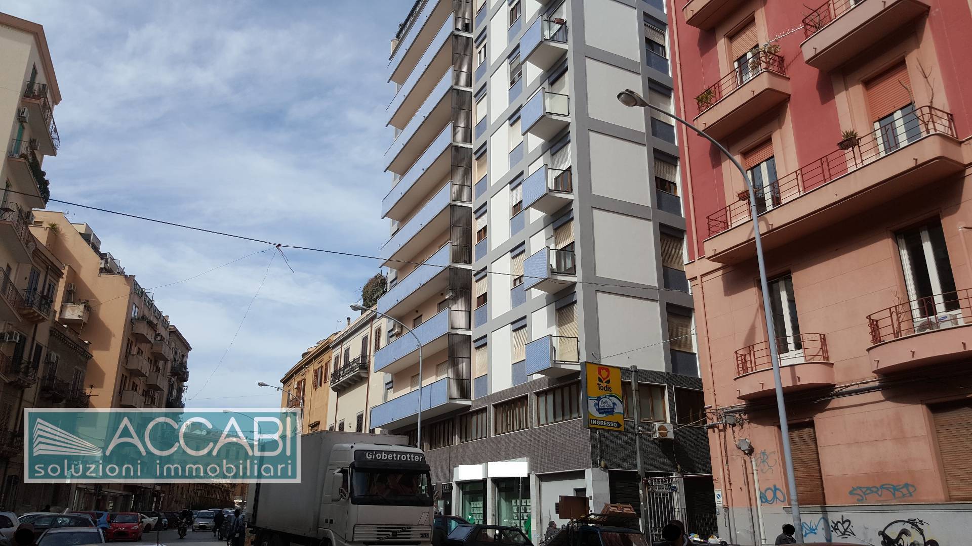 Studio/Ufficio in affitto a Palermo, Zisa