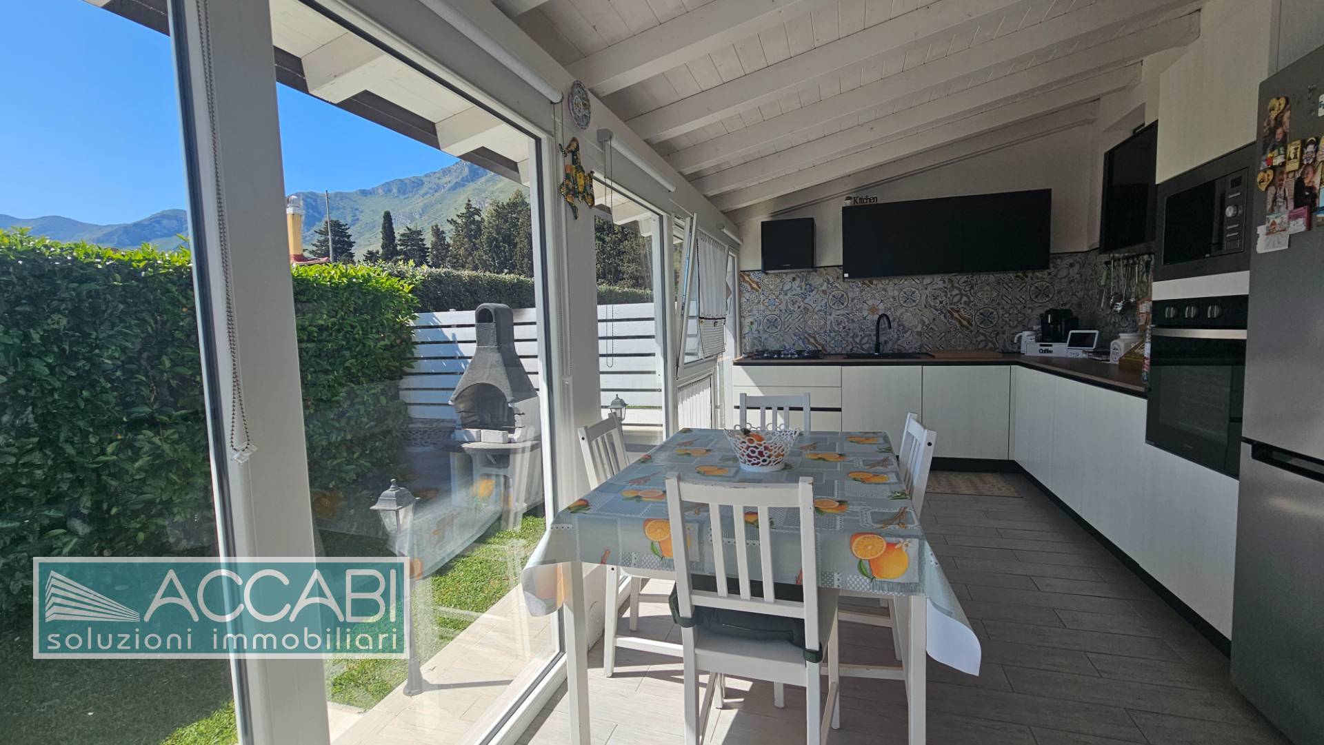 Villa in vendita a Altavilla Milicia, Chiesazza San Michele