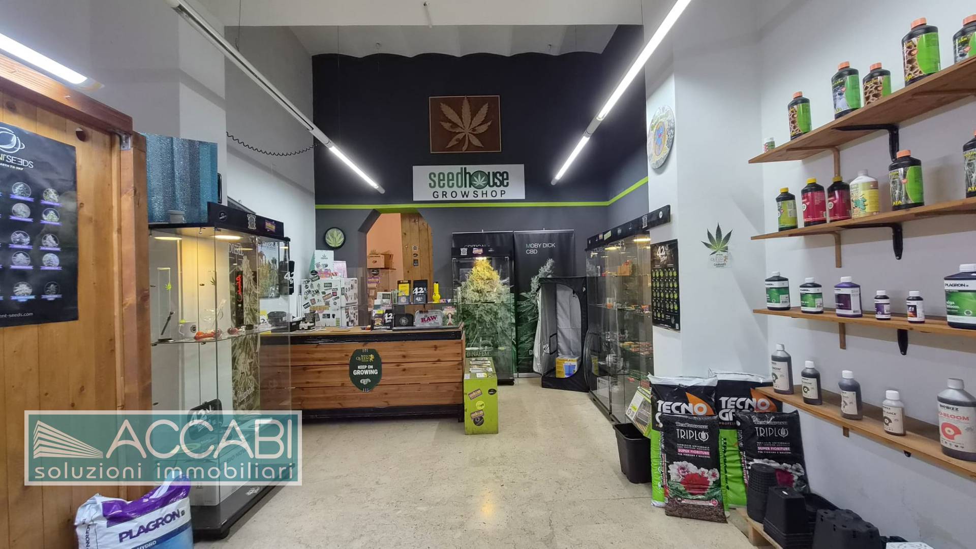 Locale commerciale in vendita a Palermo, Libert