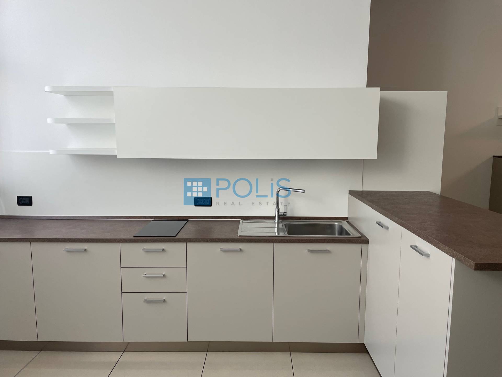 Studio/Ufficio in affitto a Torri di Quartesolo