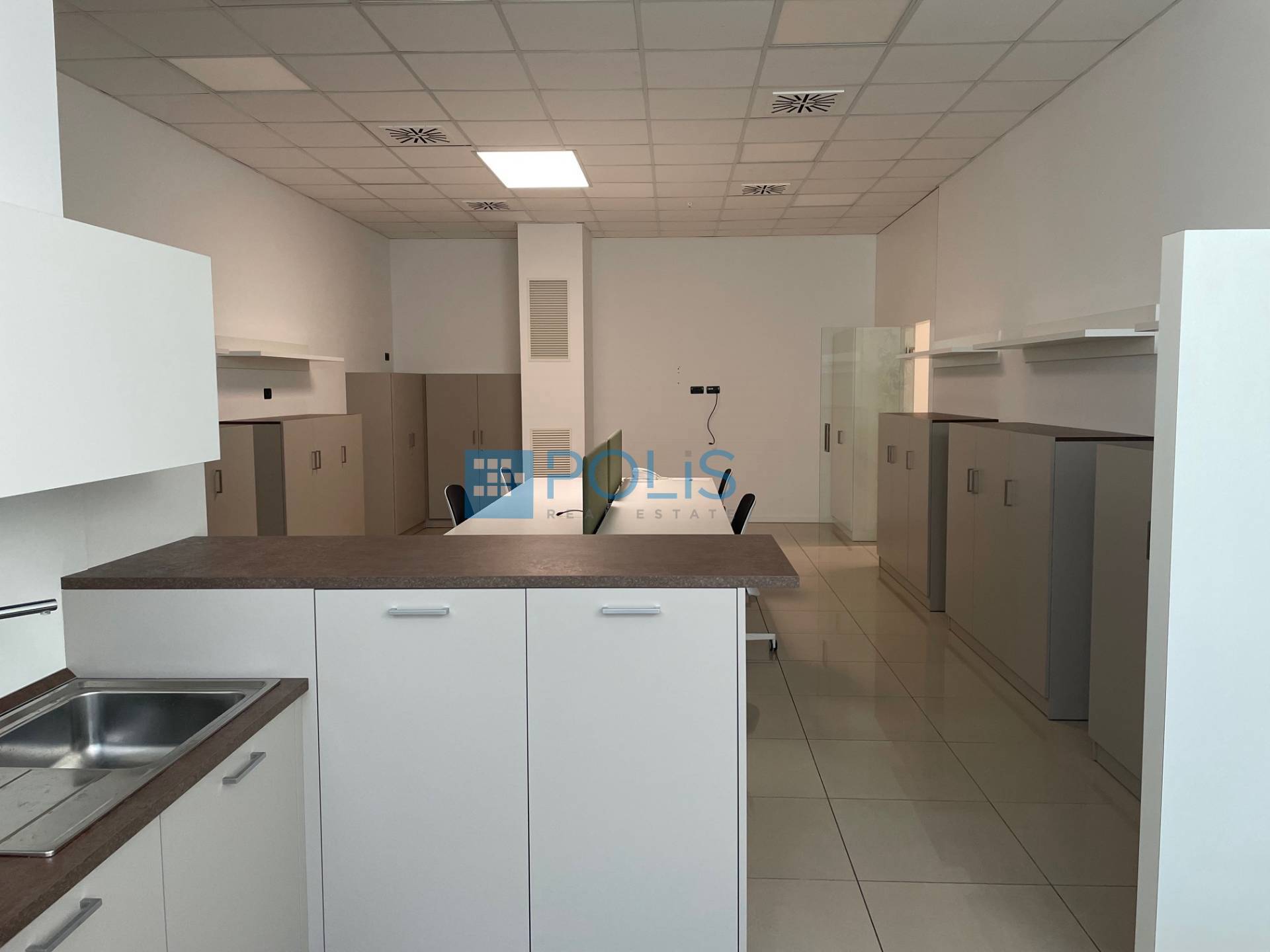 Studio/Ufficio in affitto a Torri di Quartesolo