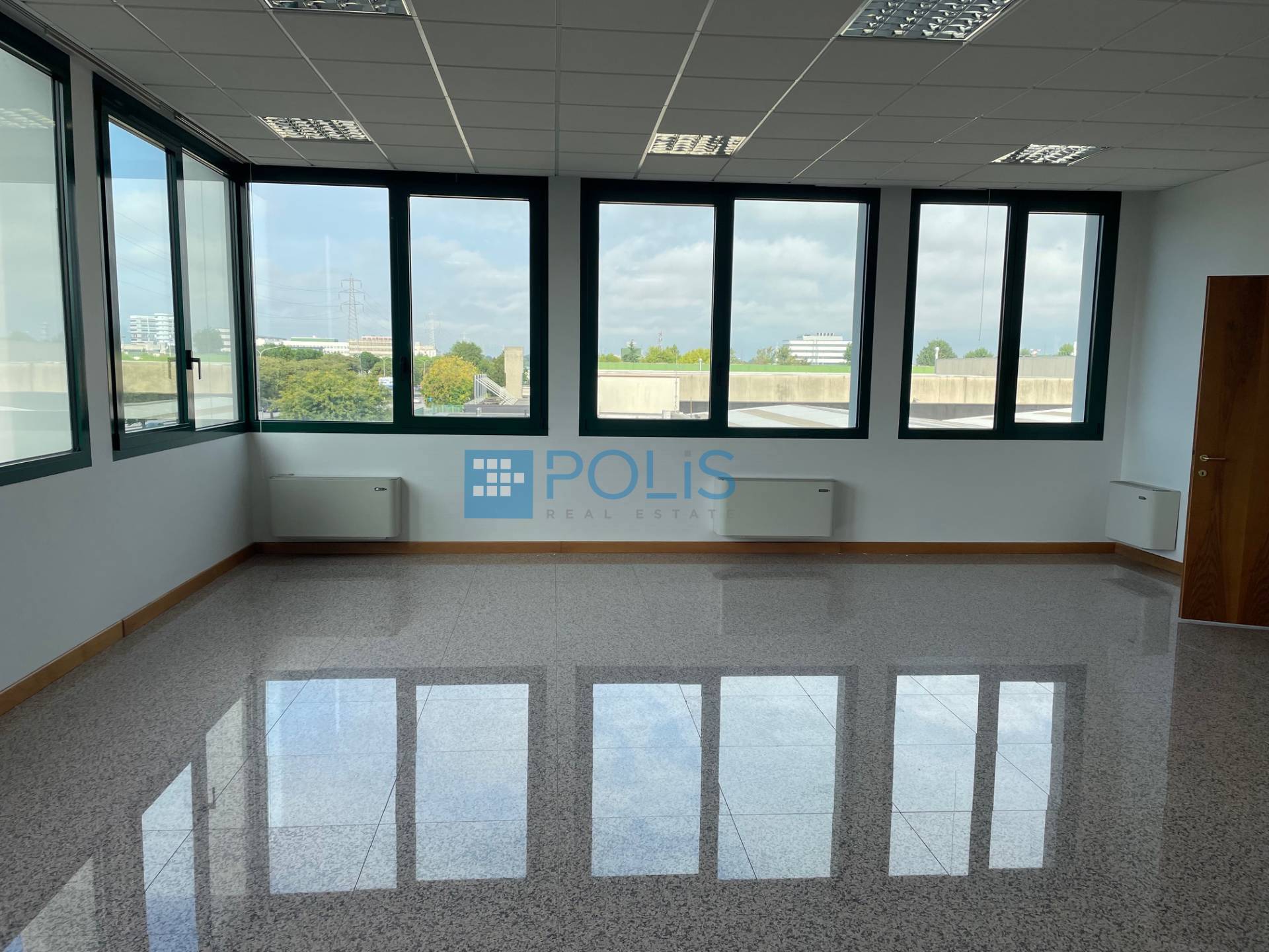Studio/Ufficio in affitto a Padova, ZONA INDUSTRIALE-EST