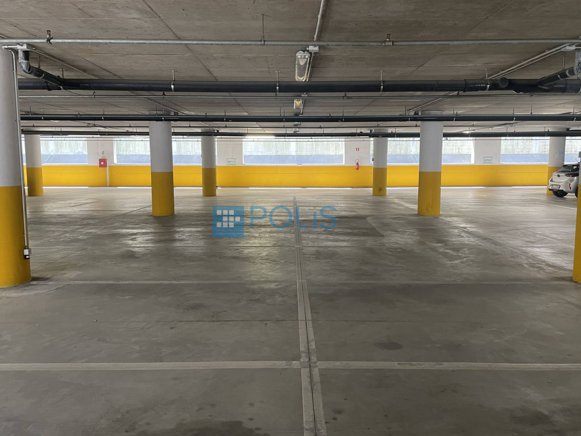 Posto auto coperto in vendita a Padova, PADOVA.EST