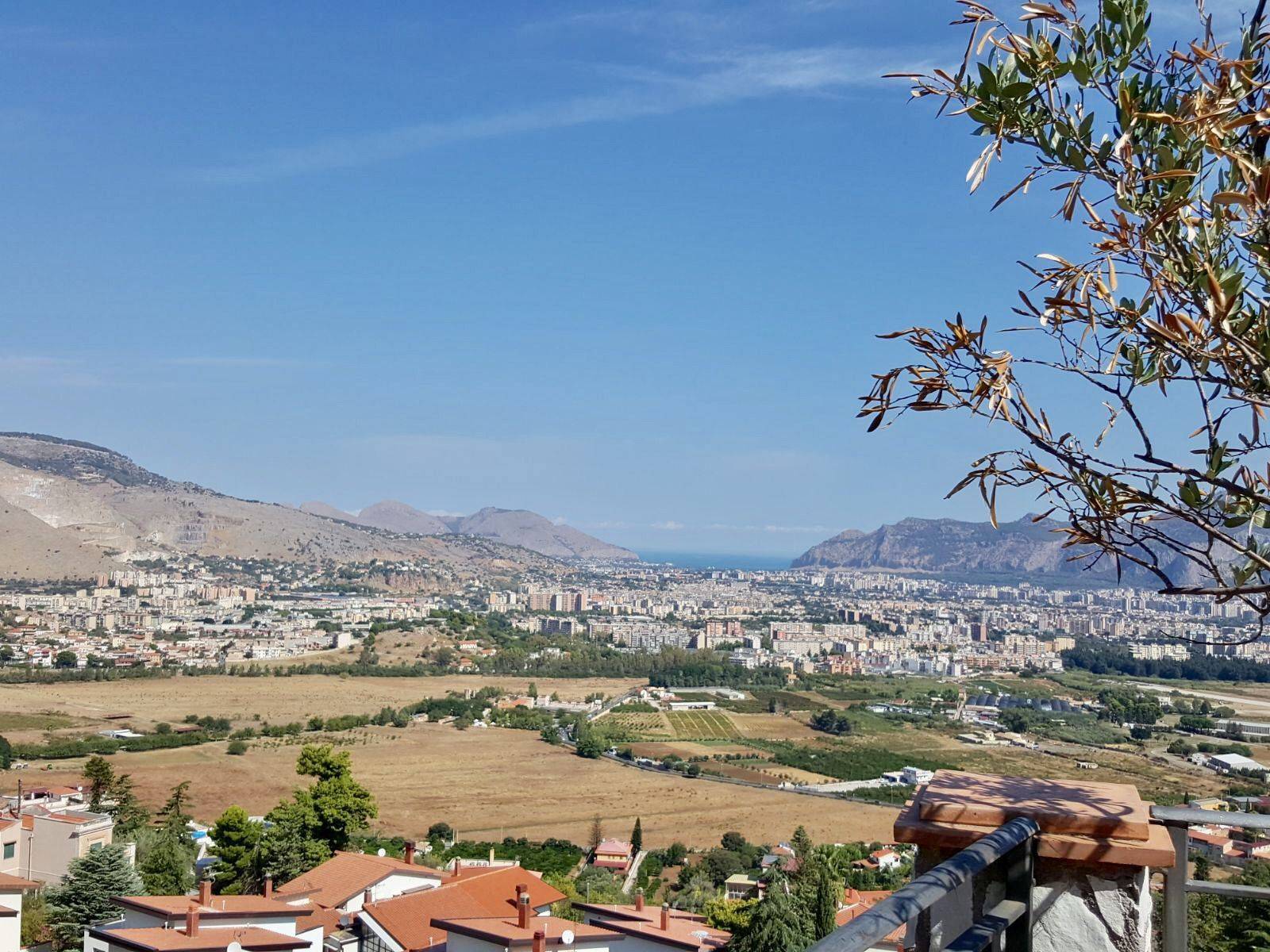Villa in vendita a Palermo, Mezzomonreale