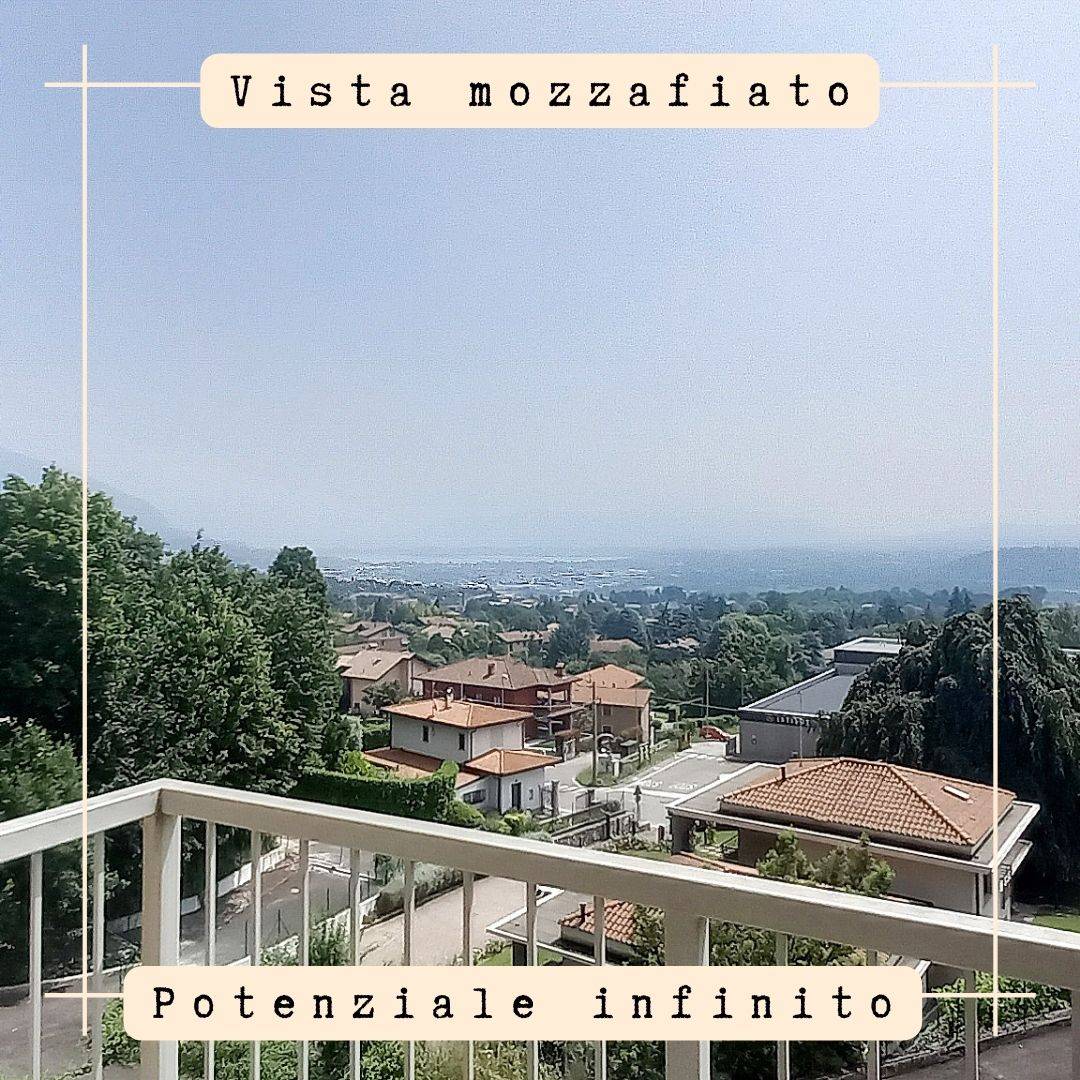 Villa in vendita a Albavilla, Carcano