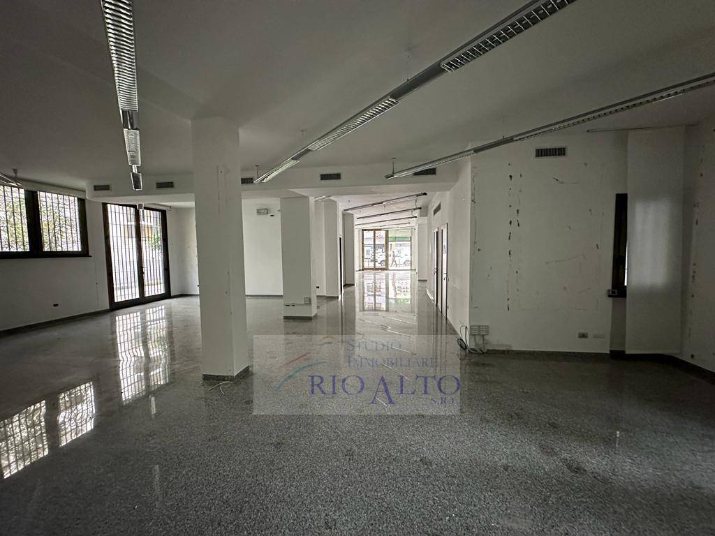 Studio/Ufficio in affitto a Venezia, Mestre