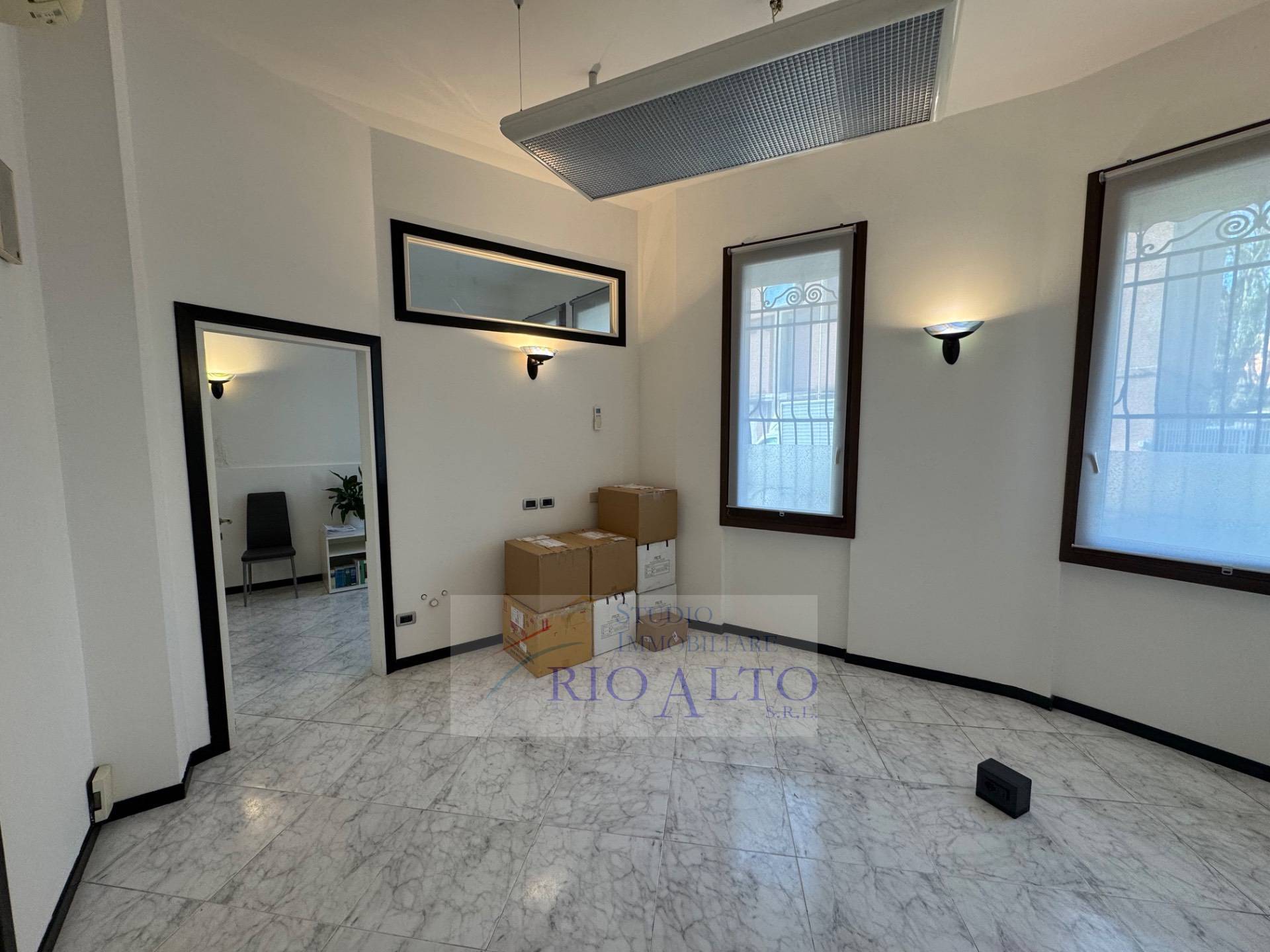 Studio/Ufficio in affitto a Venezia, Lido di Venezia