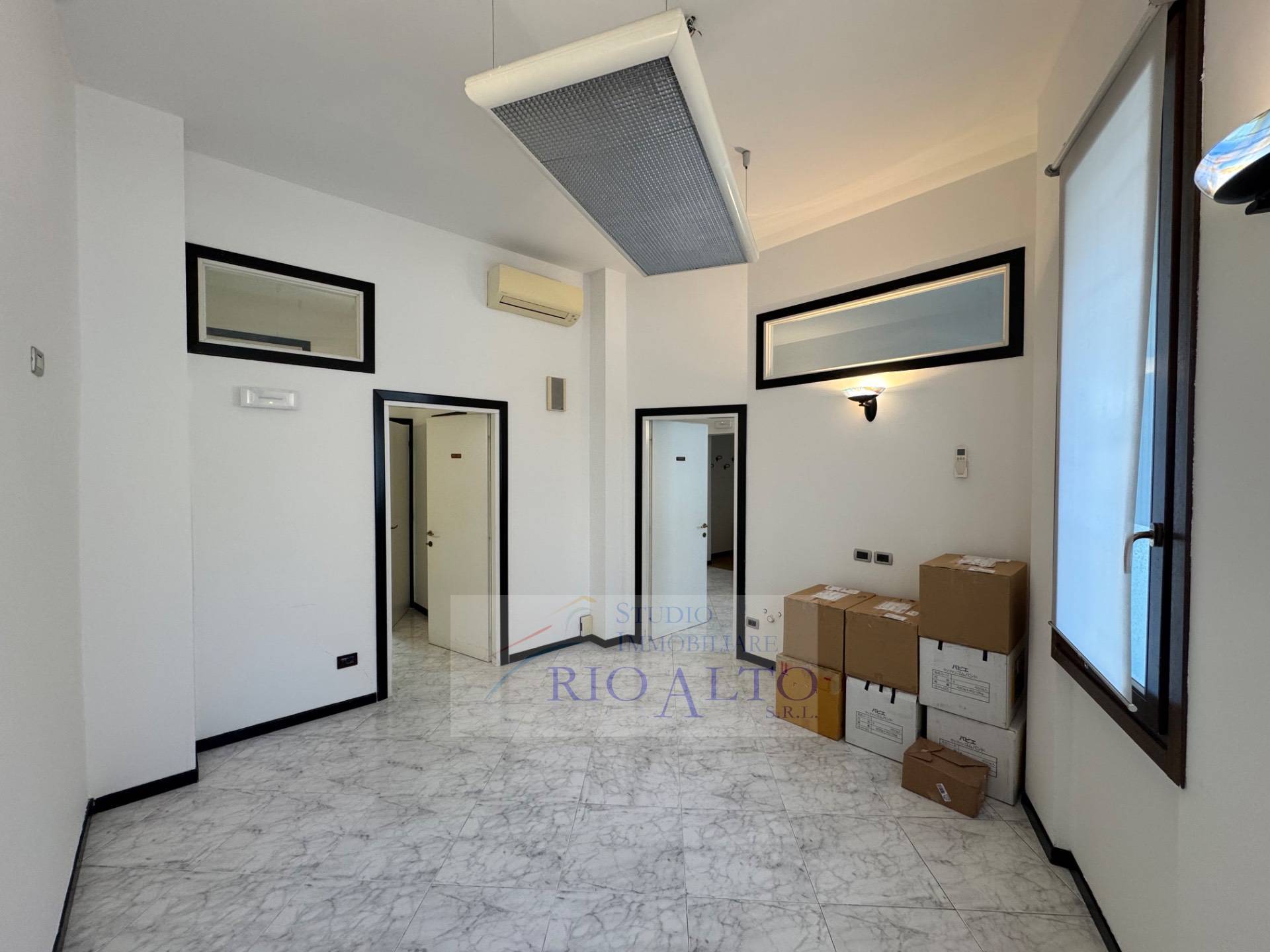 Studio/Ufficio in affitto a Venezia, Lido di Venezia