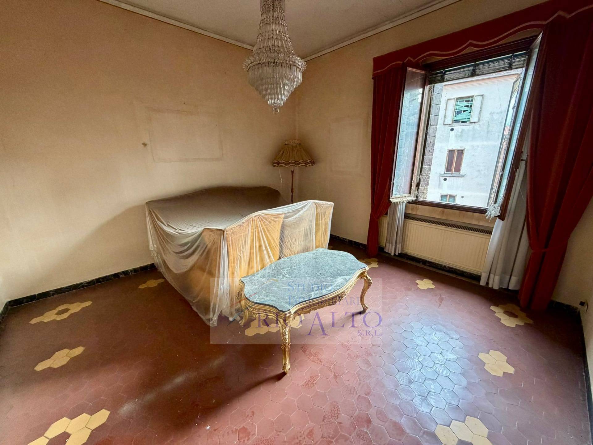 Appartamento in vendita a Venezia, S. Elena