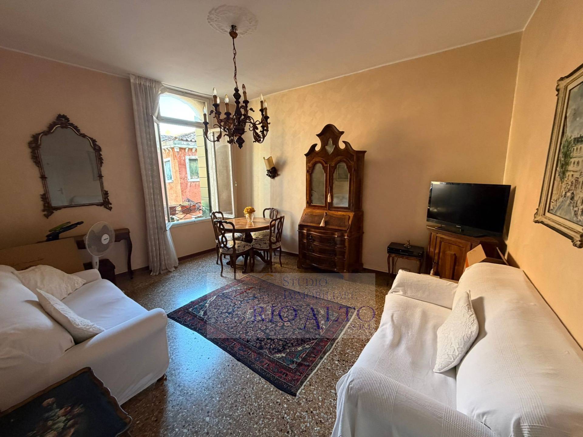 Appartamento in vendita a Venezia, San Polo