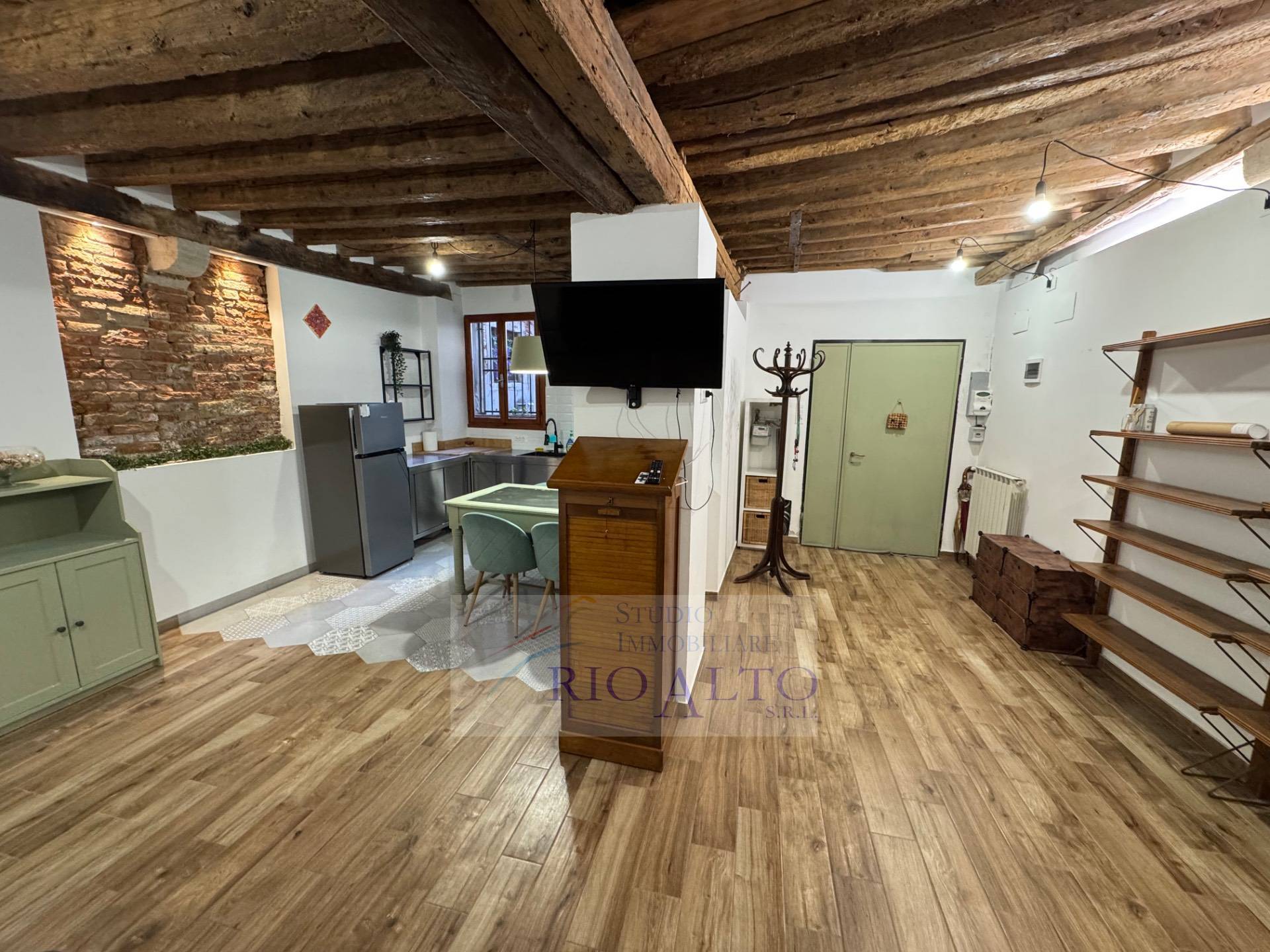 Appartamento in affitto a Venezia, Santa Croce