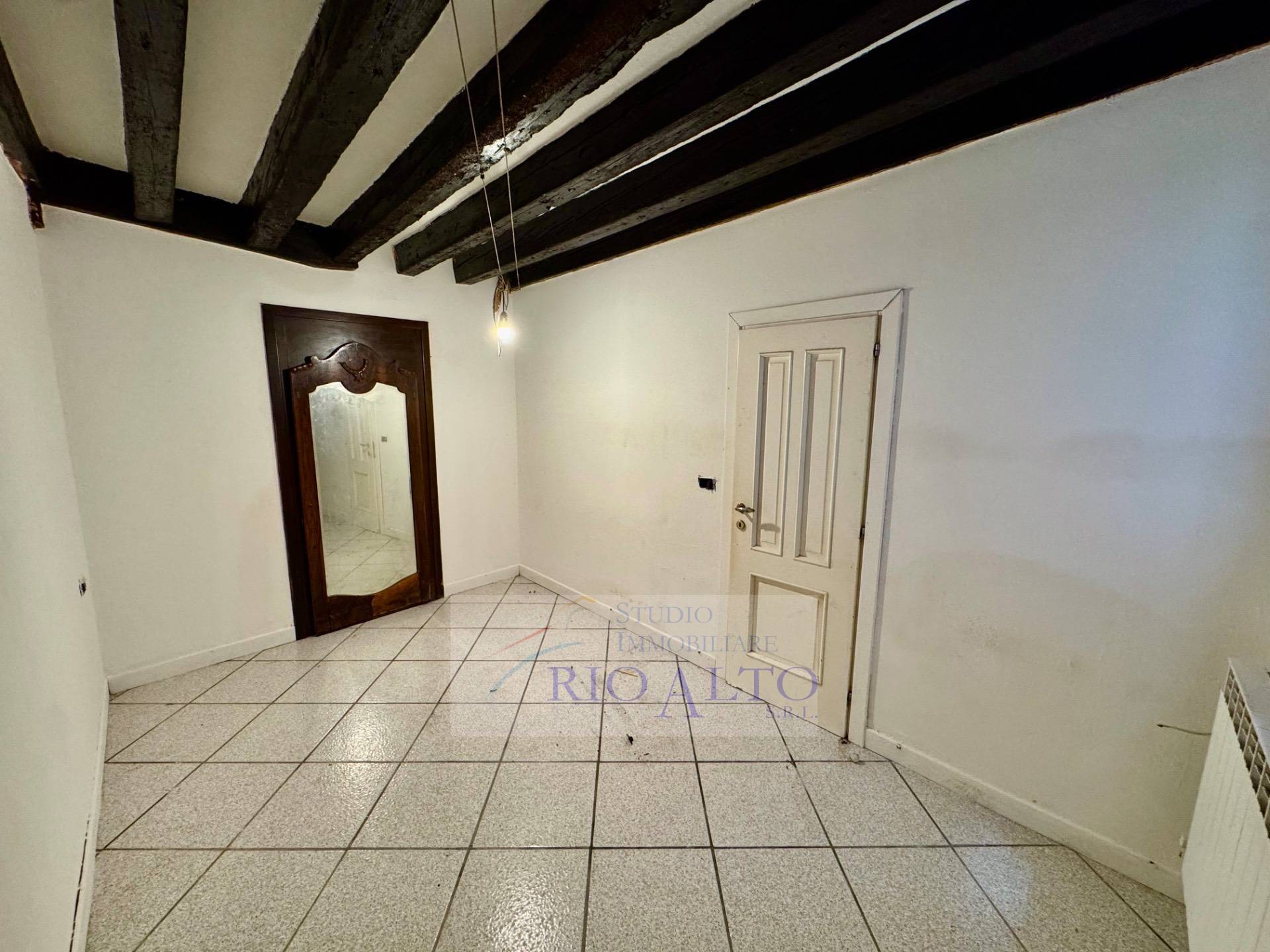 Appartamento in vendita a Venezia, Castello