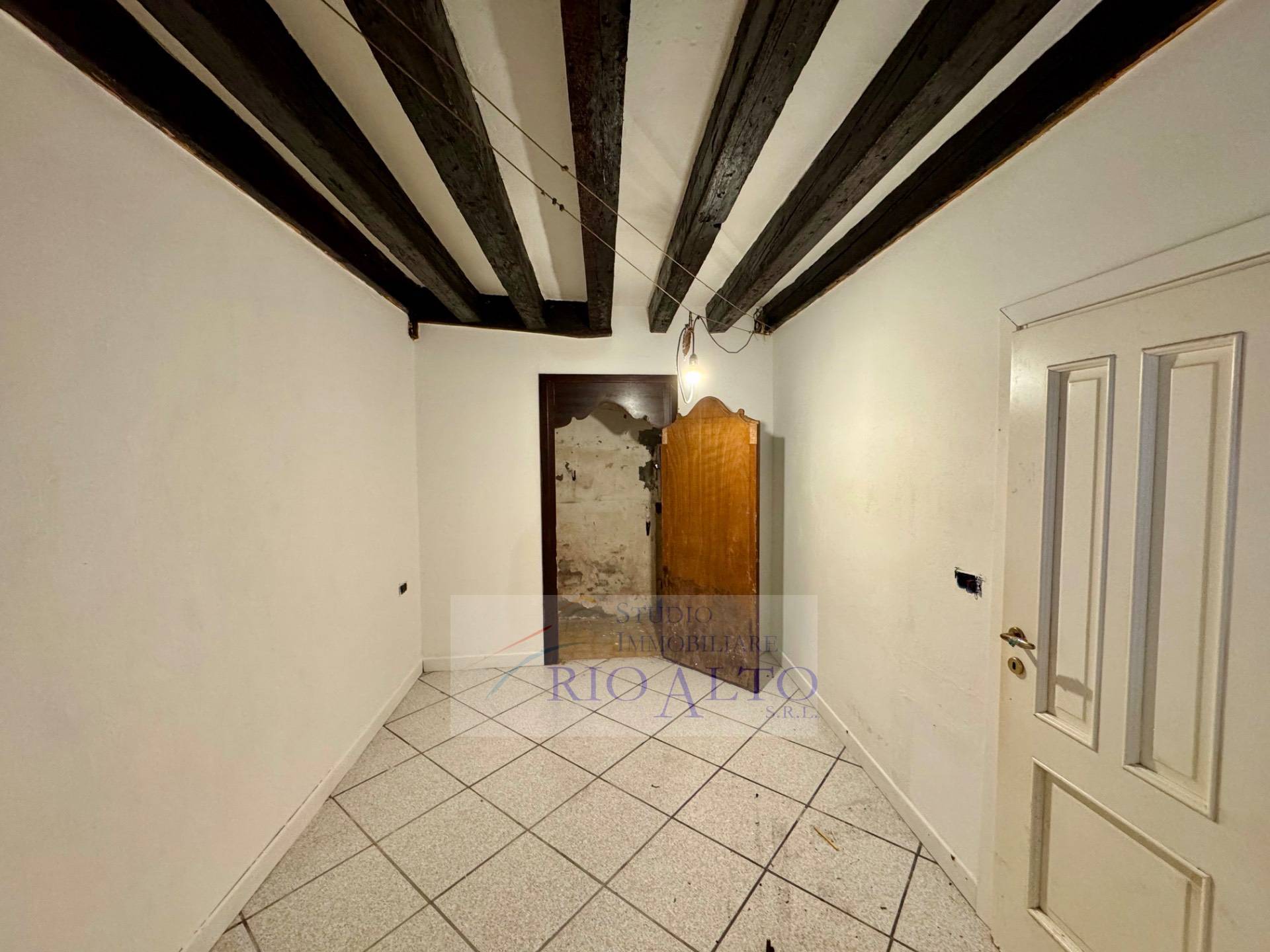 Appartamento in vendita a Venezia, Castello