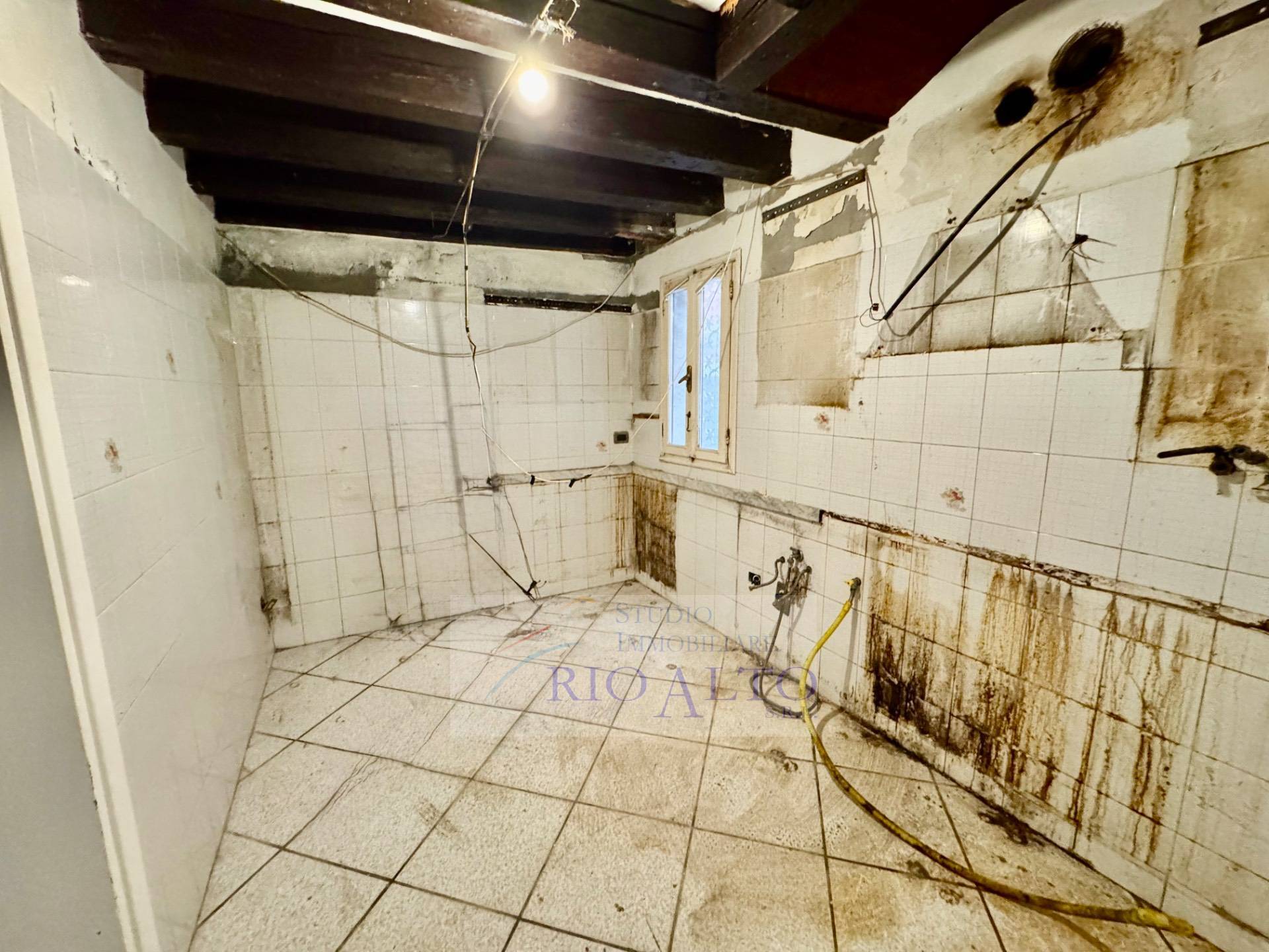 Appartamento in vendita a Venezia, Castello