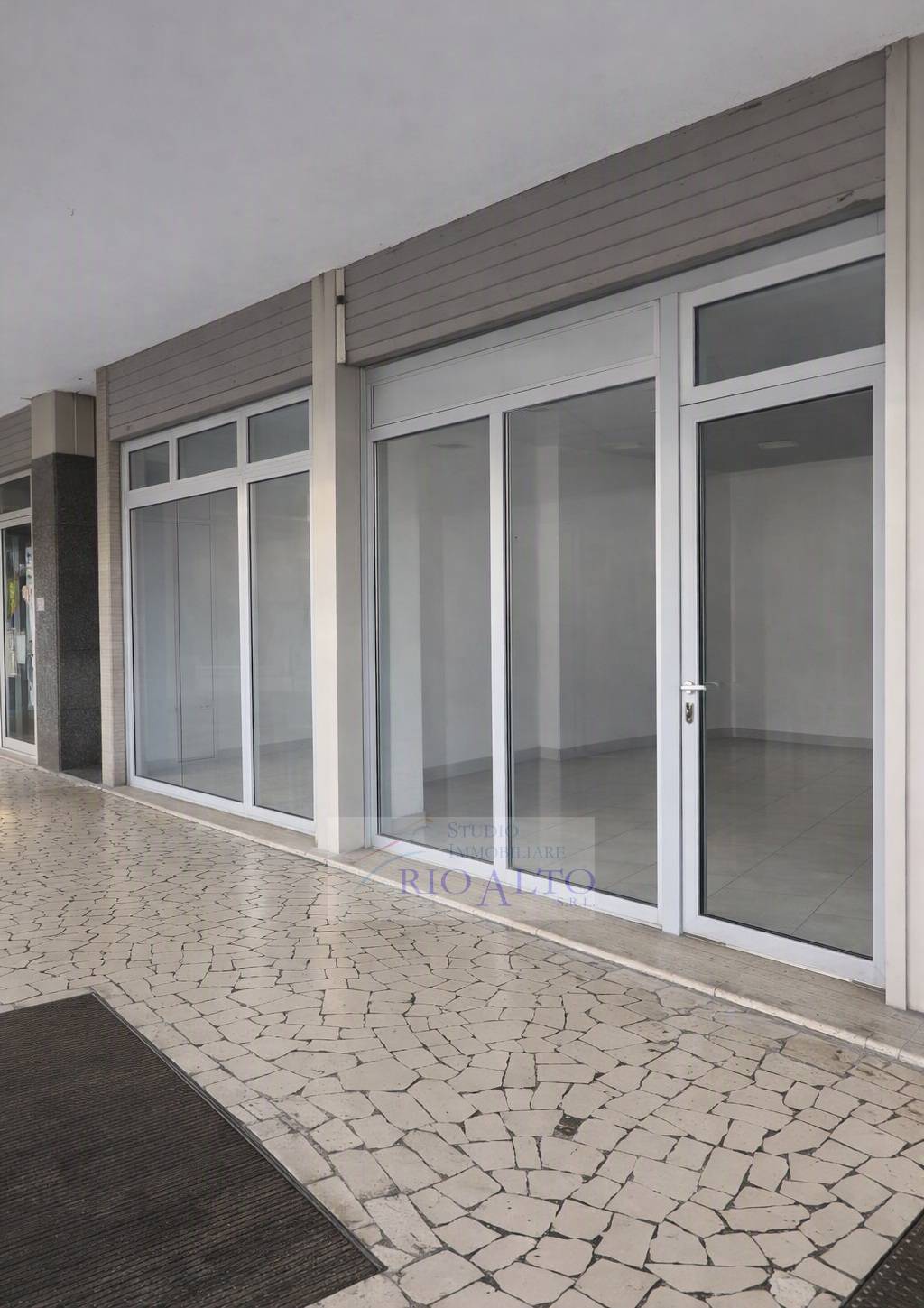 Negozio in vendita a Venezia, Mestre