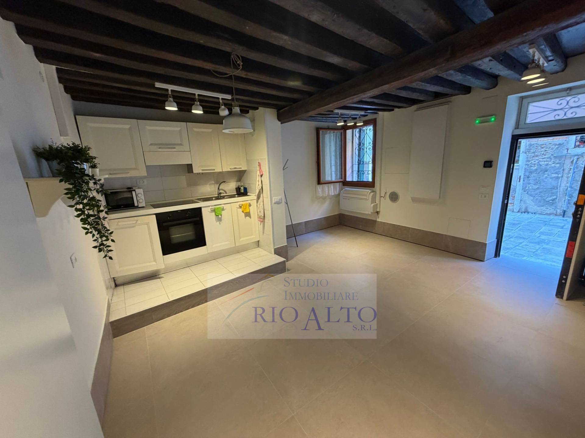 Appartamento in vendita a Venezia, Castello