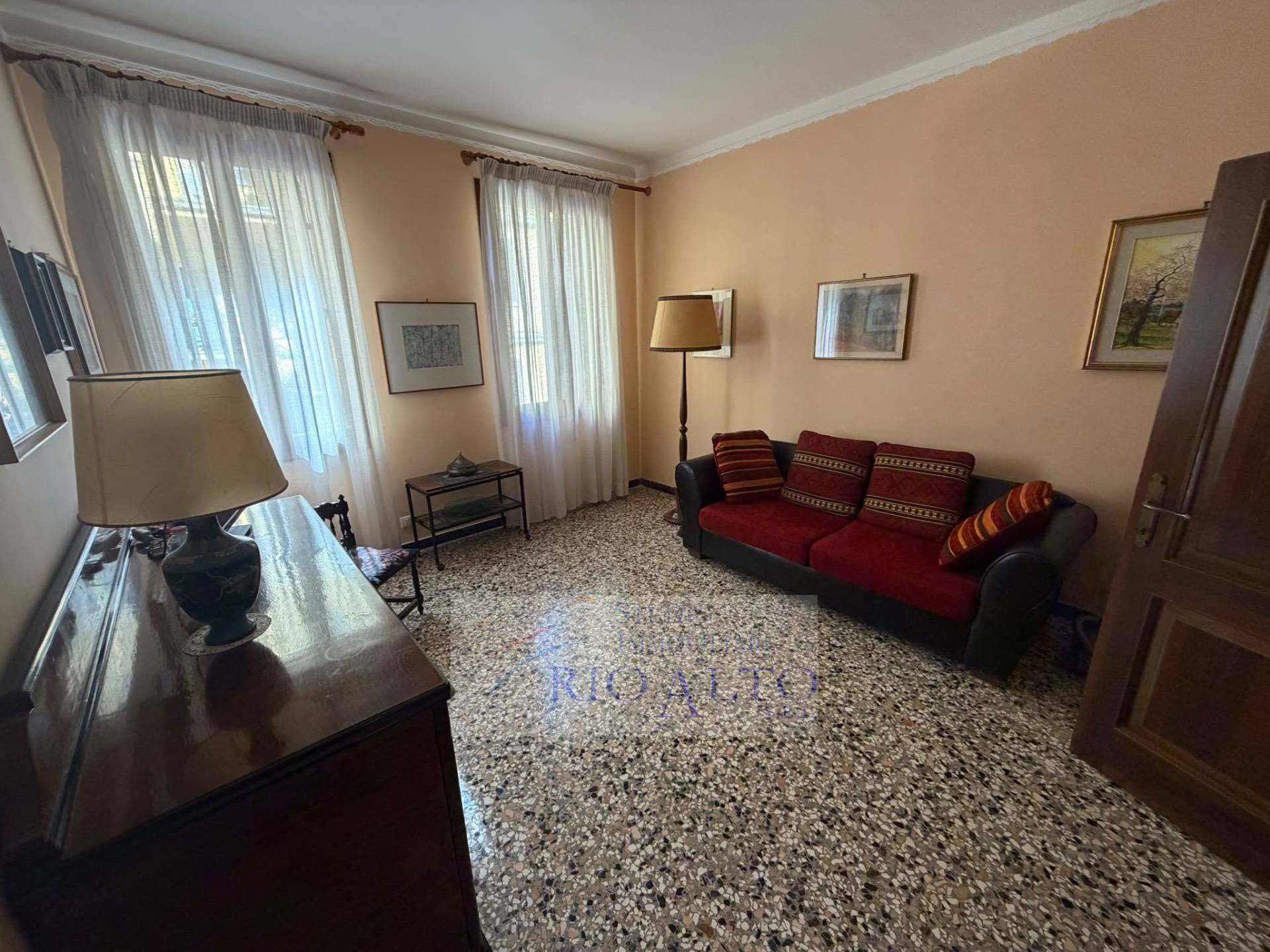Appartamento in vendita a Venezia, S. Elena