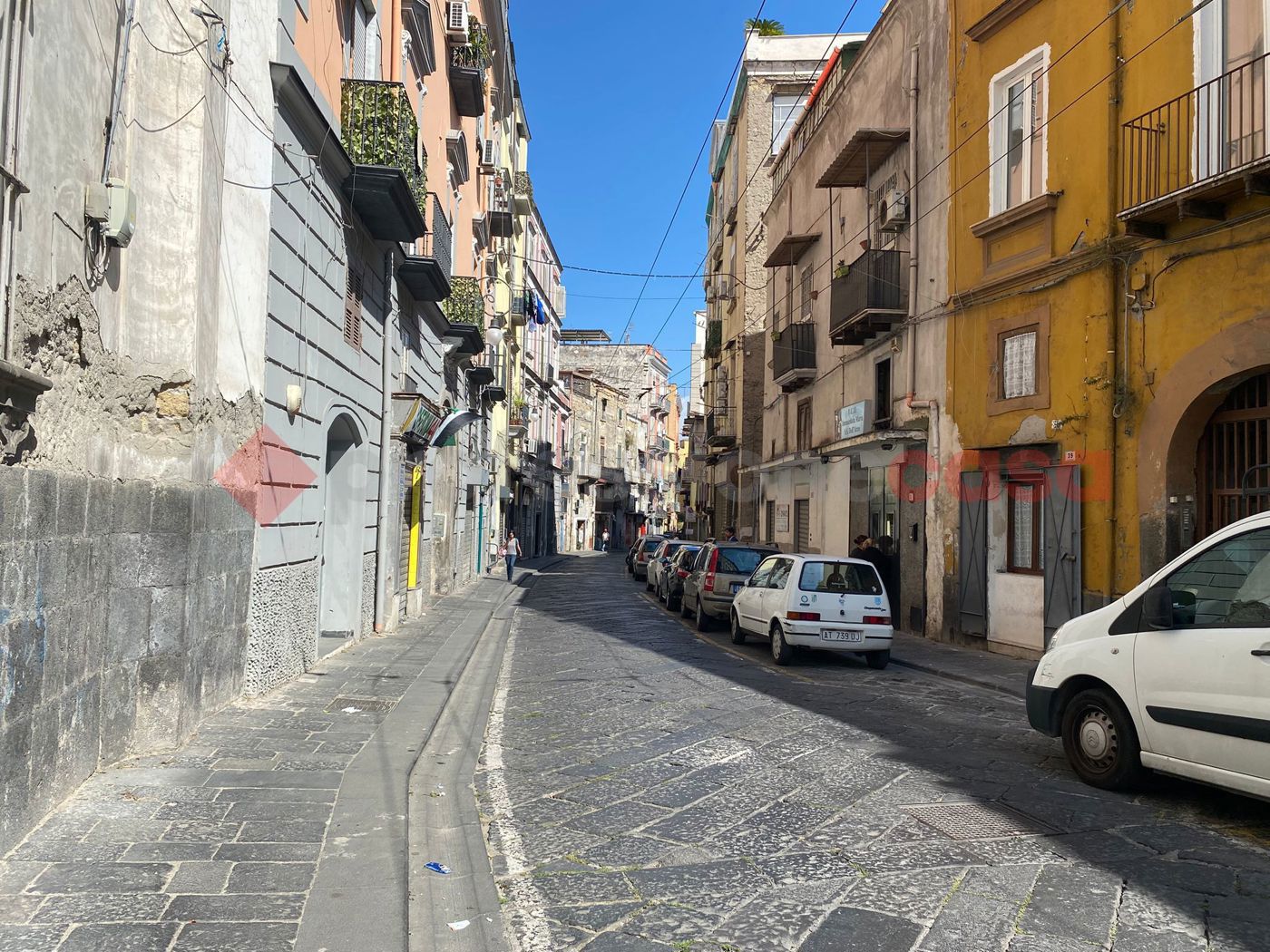 Negozio in affitto a Portici