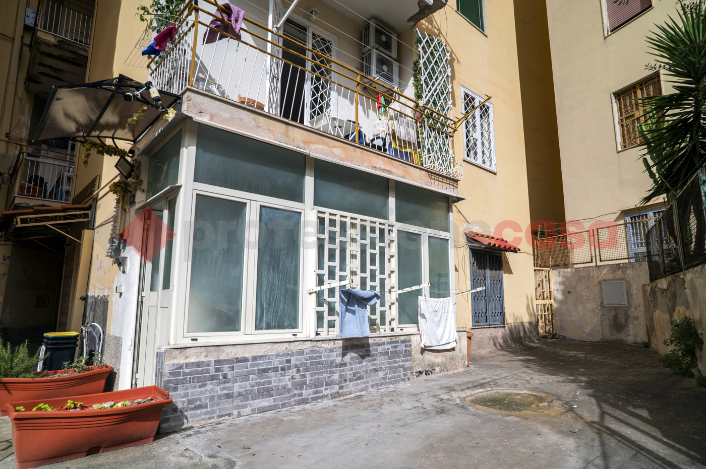 Trilocale da ristrutturare a Torre del Greco