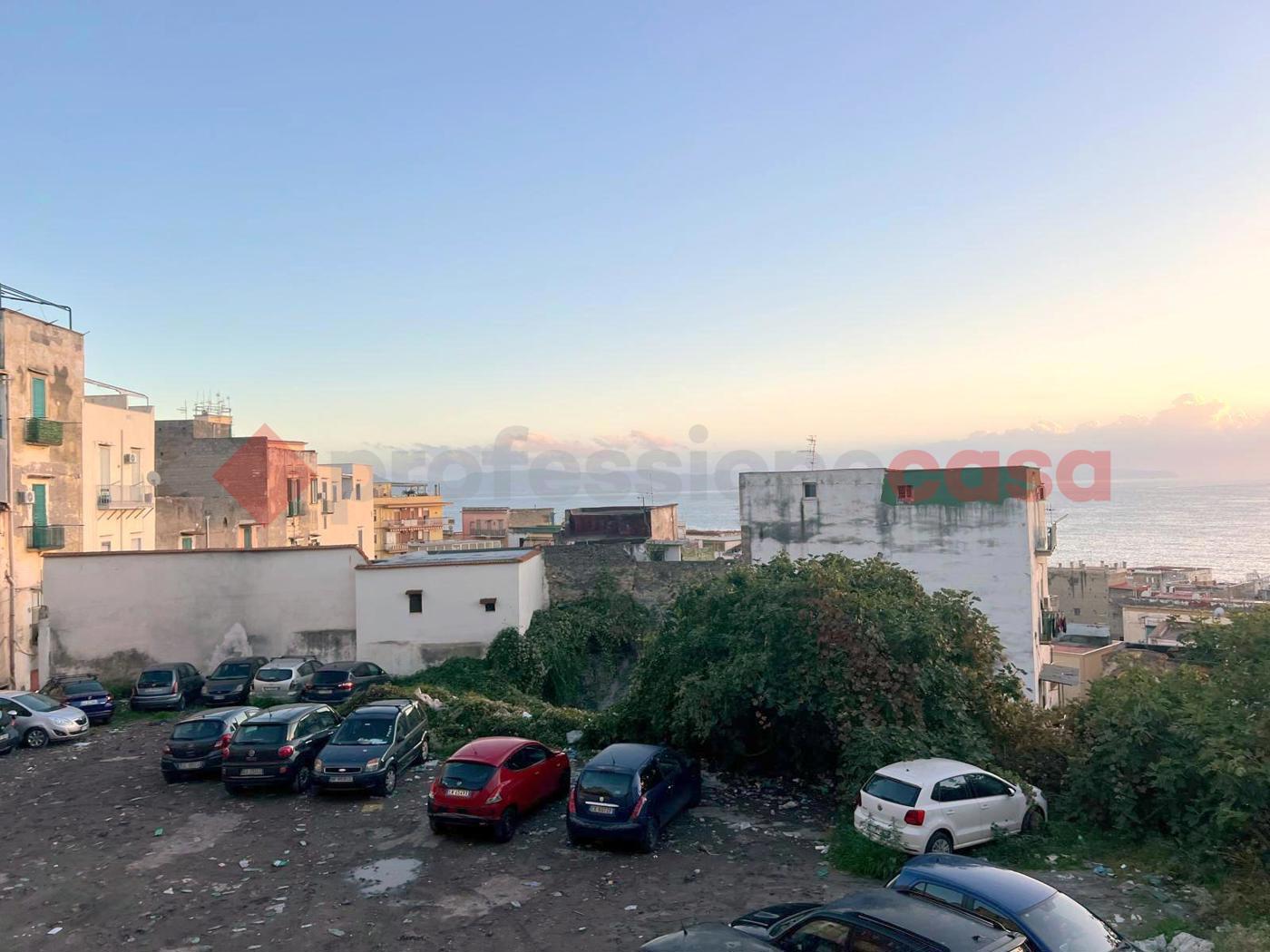 Bilocale in vendita a Torre del Greco