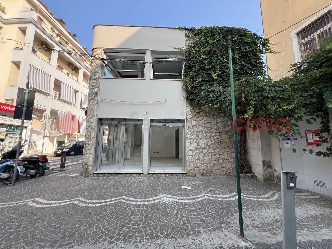 Negozio in affitto a Portici