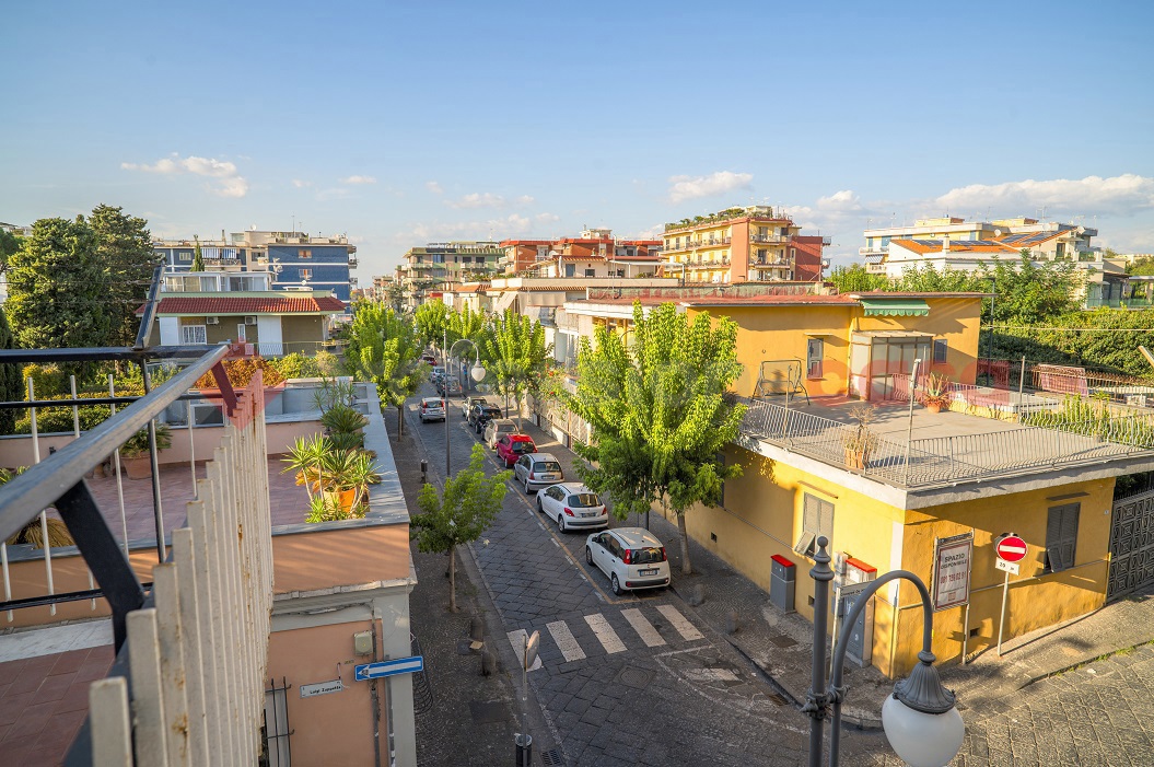 Appartamento da ristrutturare a Portici