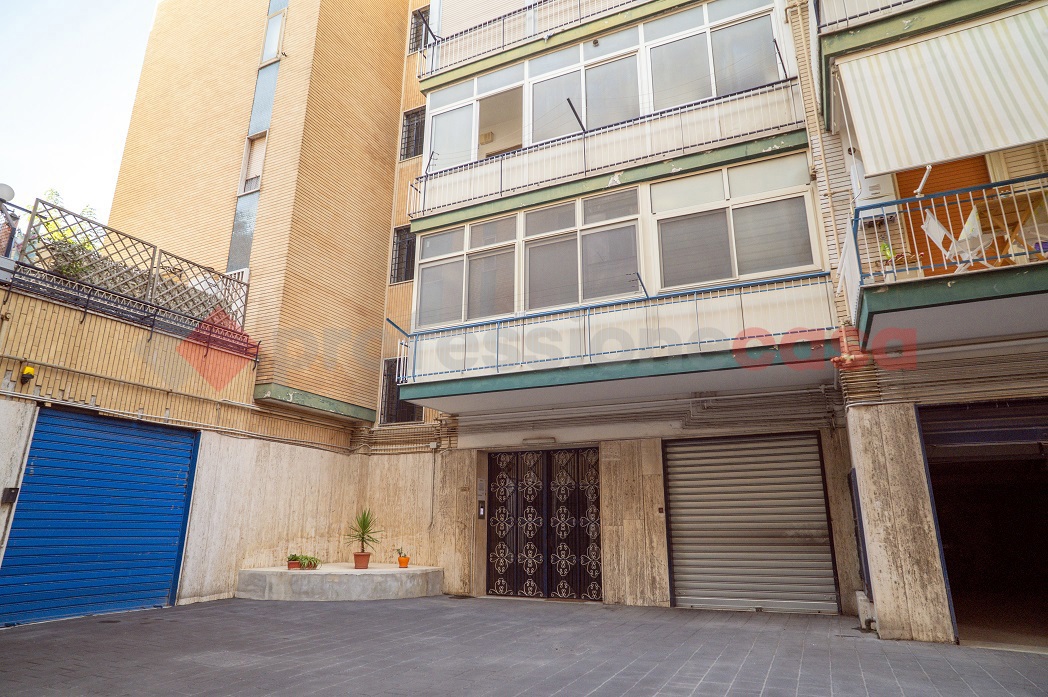 Appartamento da ristrutturare a Portici