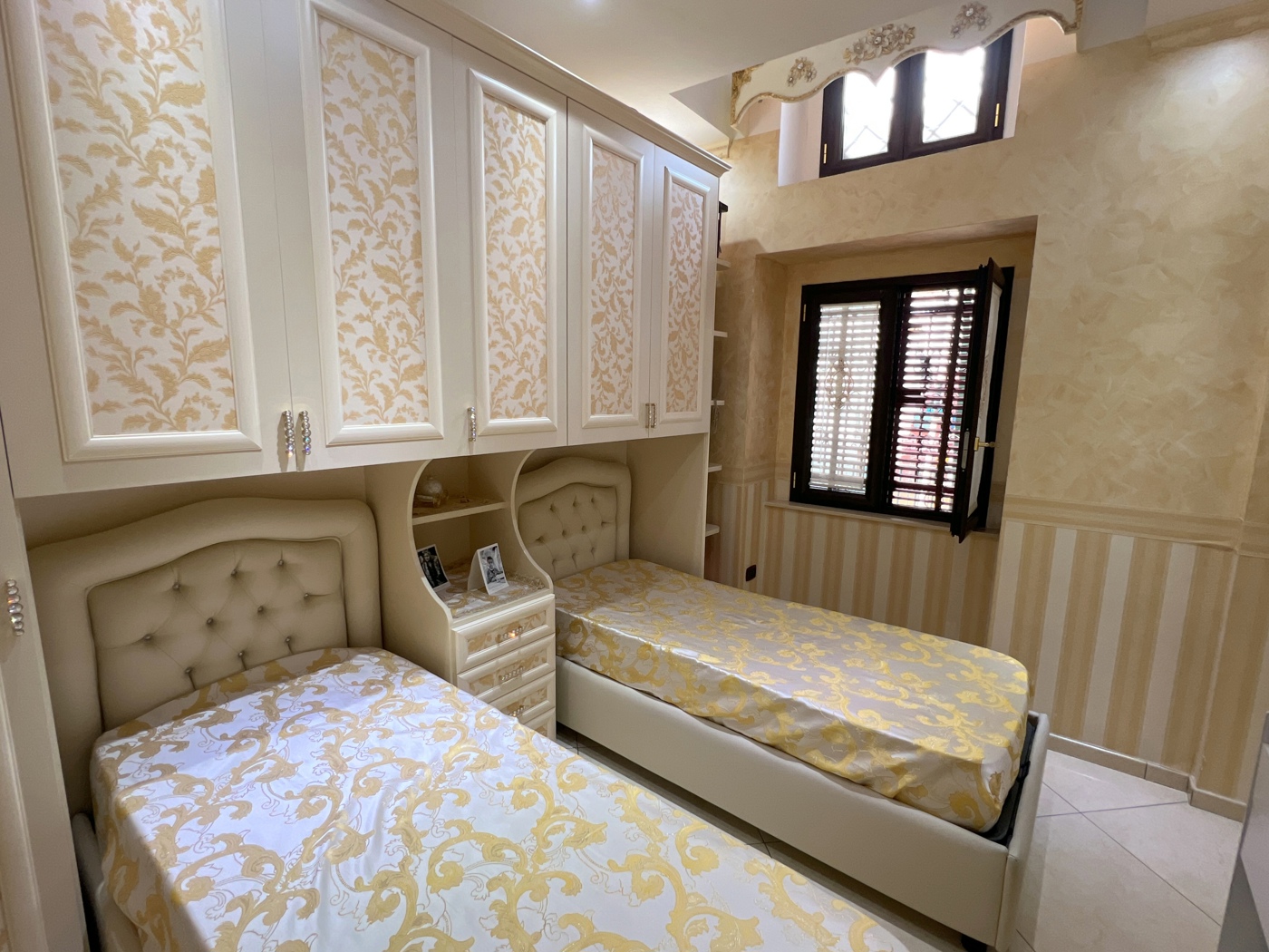 Bilocale ristrutturato a Torre del Greco