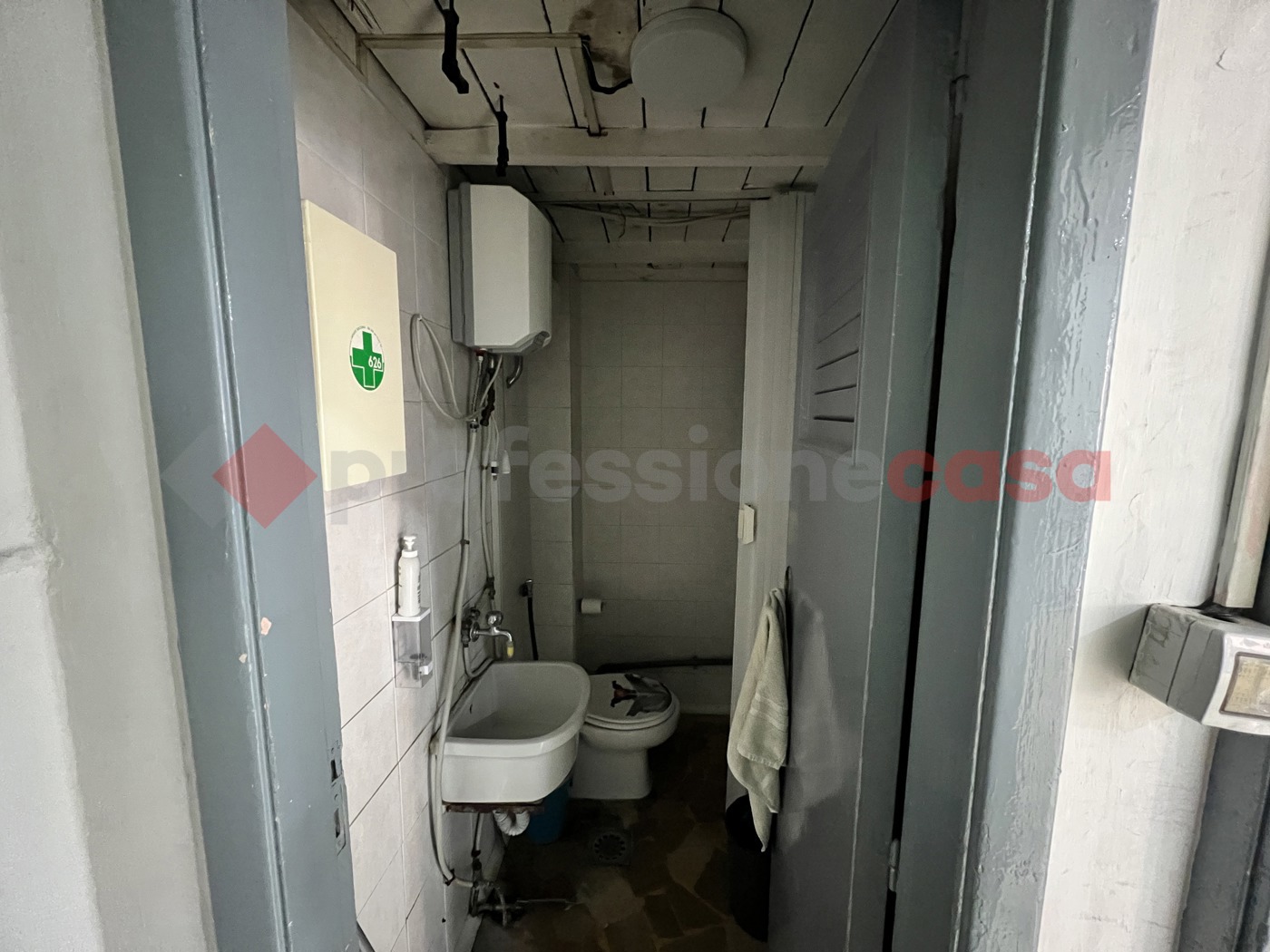 Negozio in affitto a San Giorgio a Cremano