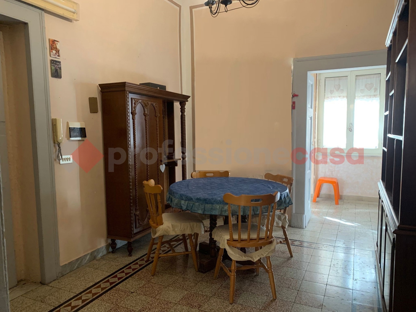 Stabile/Palazzo in vendita a Torre del Greco