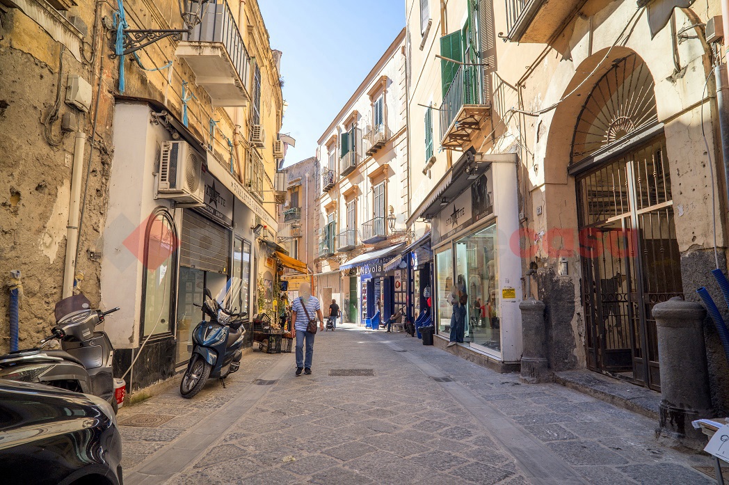 Bilocale in vendita a Portici
