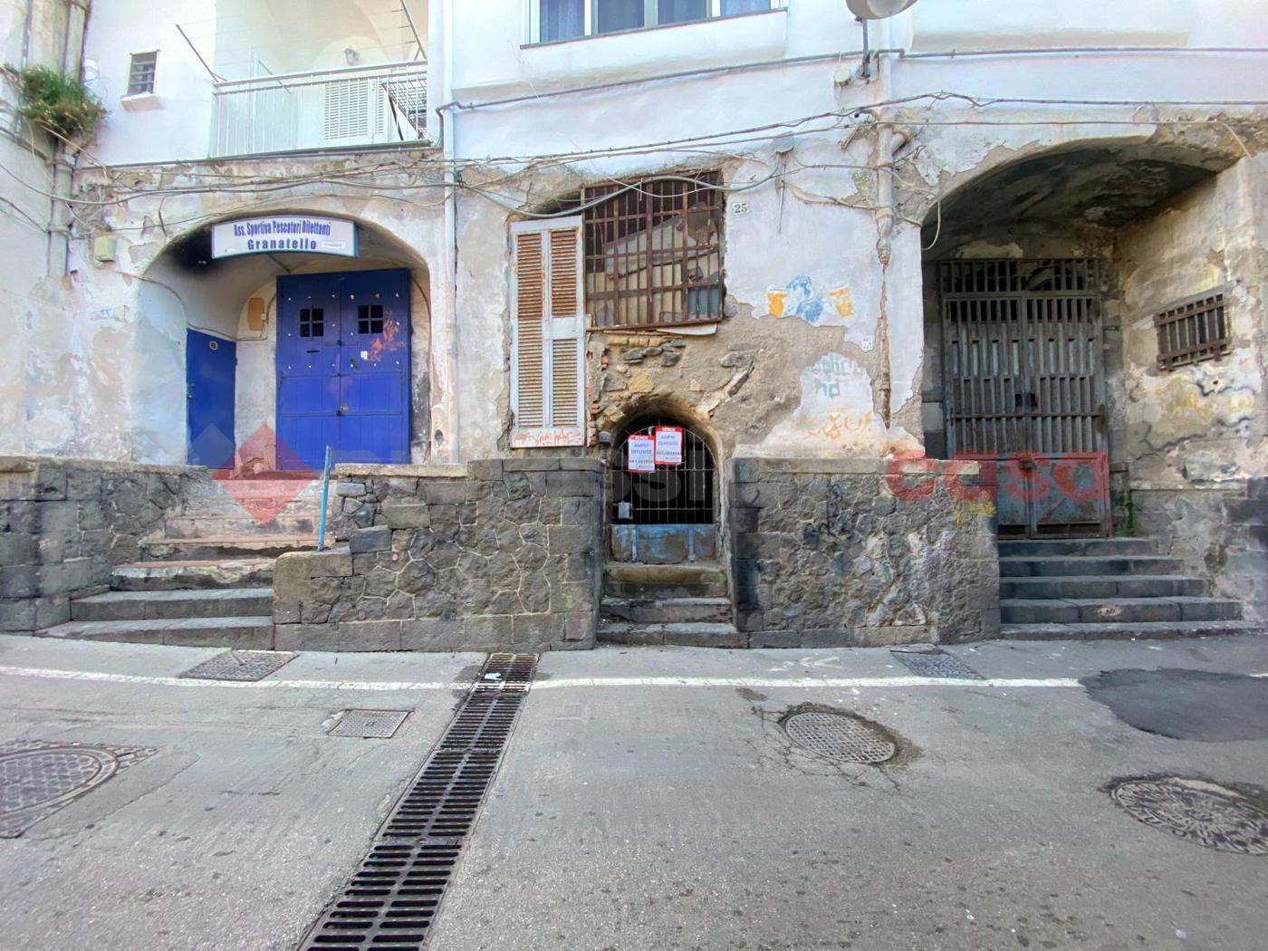 Rustico in vendita a Portici