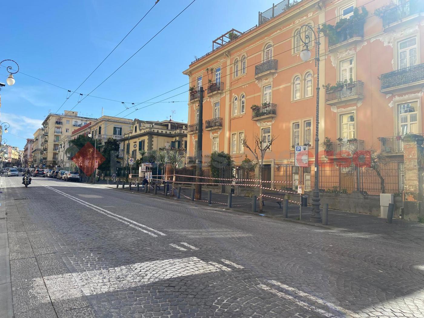 Attivit� commerciale in vendita a Portici